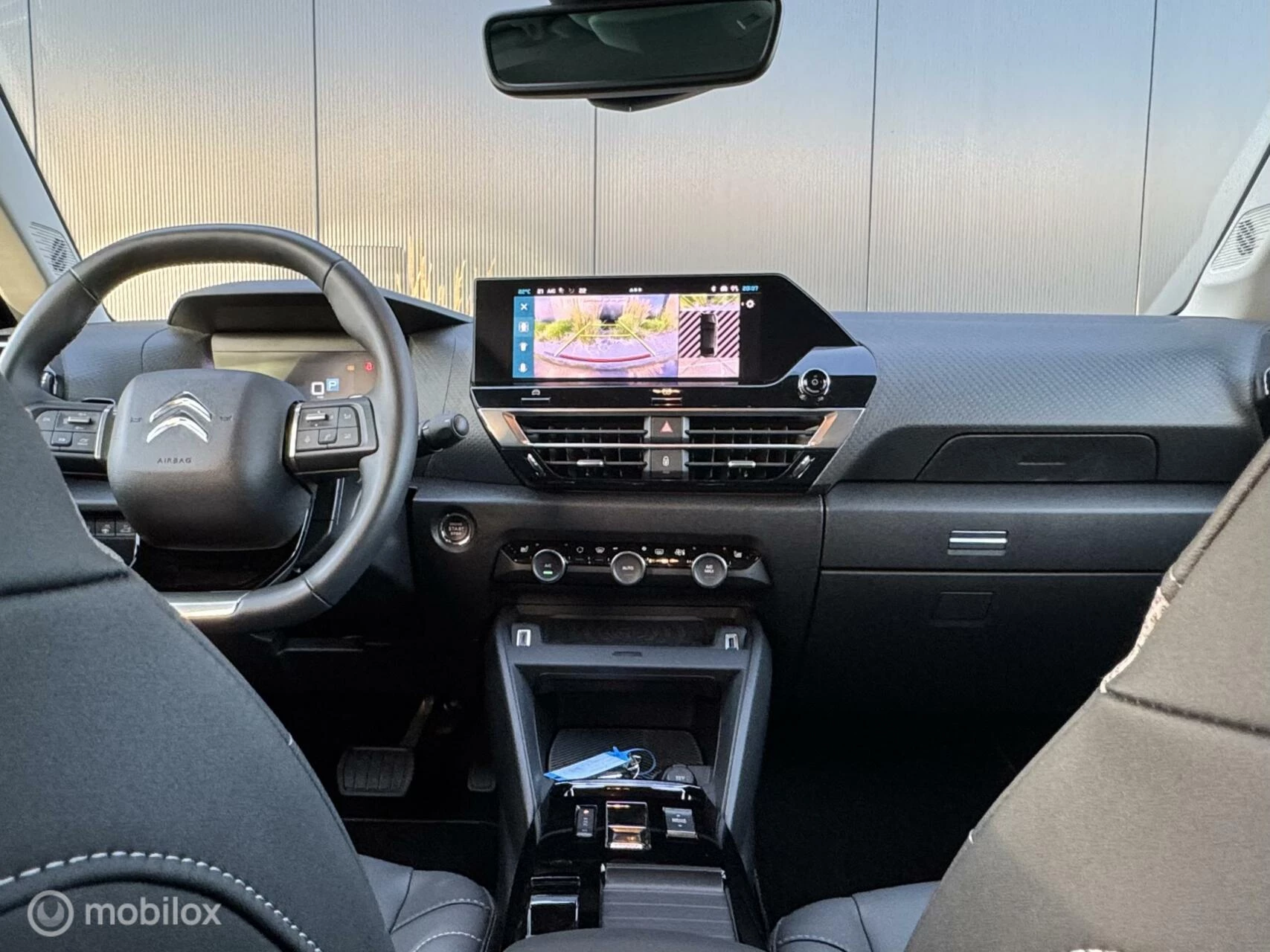Hoofdafbeelding Citroën C4 X