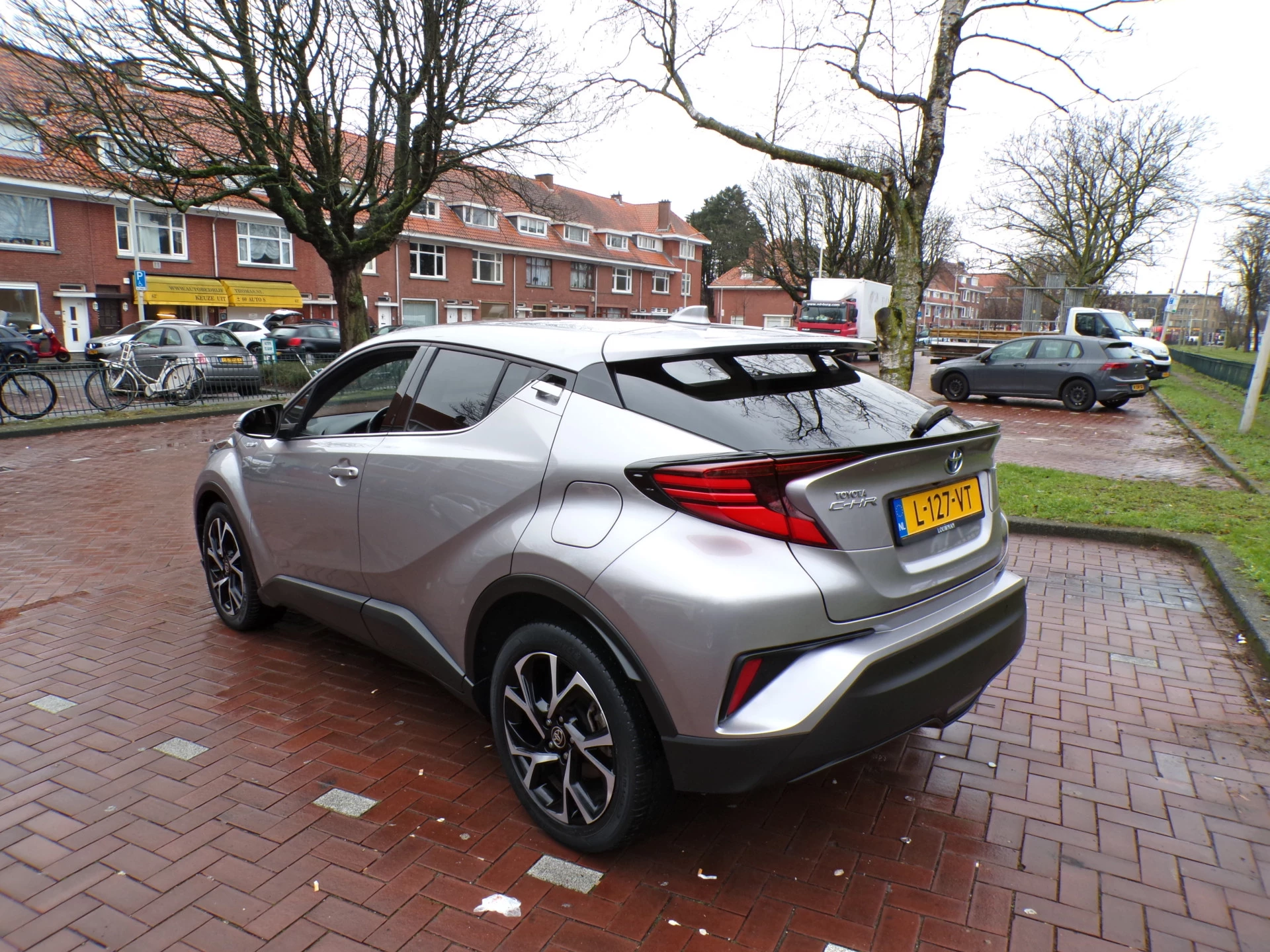 Hoofdafbeelding Toyota C-HR