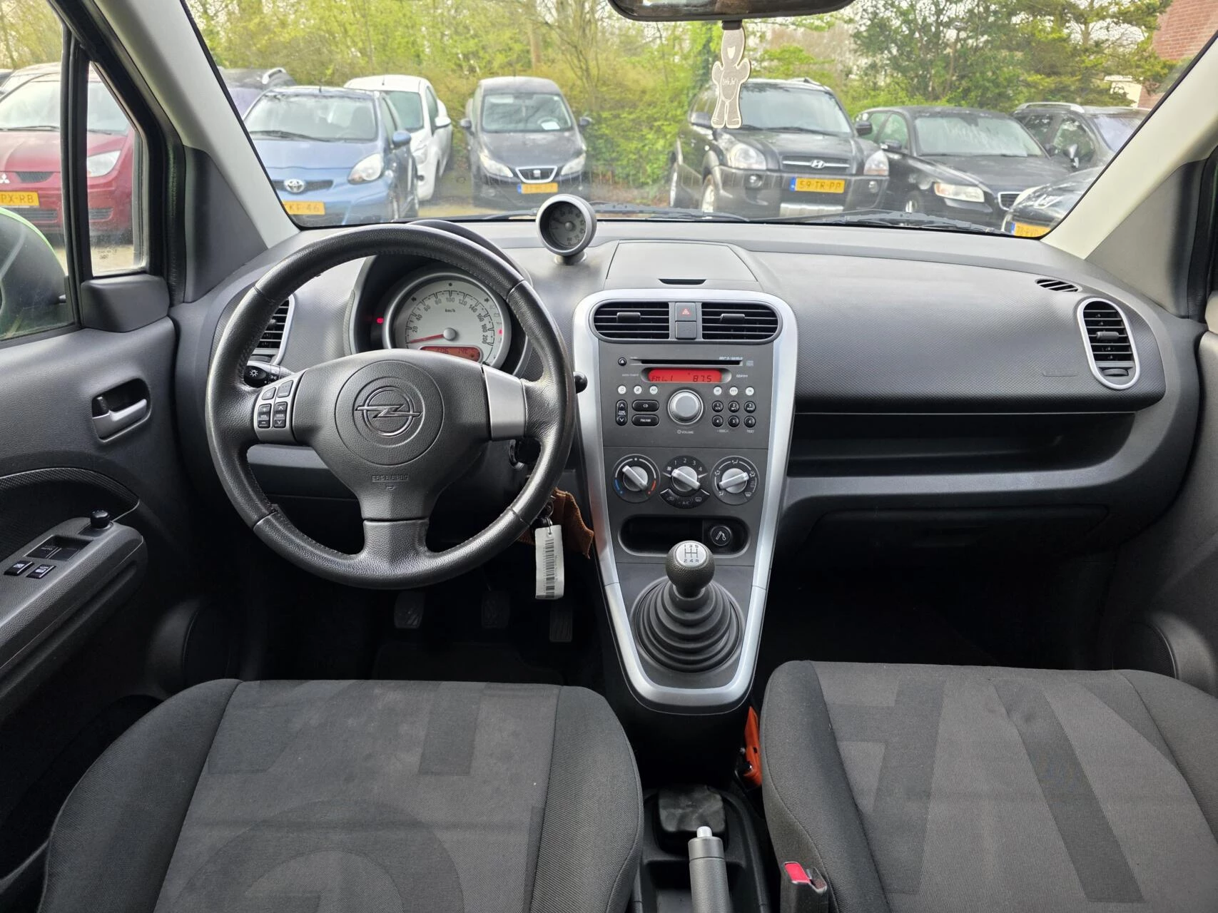 Hoofdafbeelding Opel Agila
