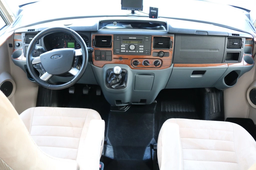 Hoofdafbeelding Hymer Exsis  562 Silverline