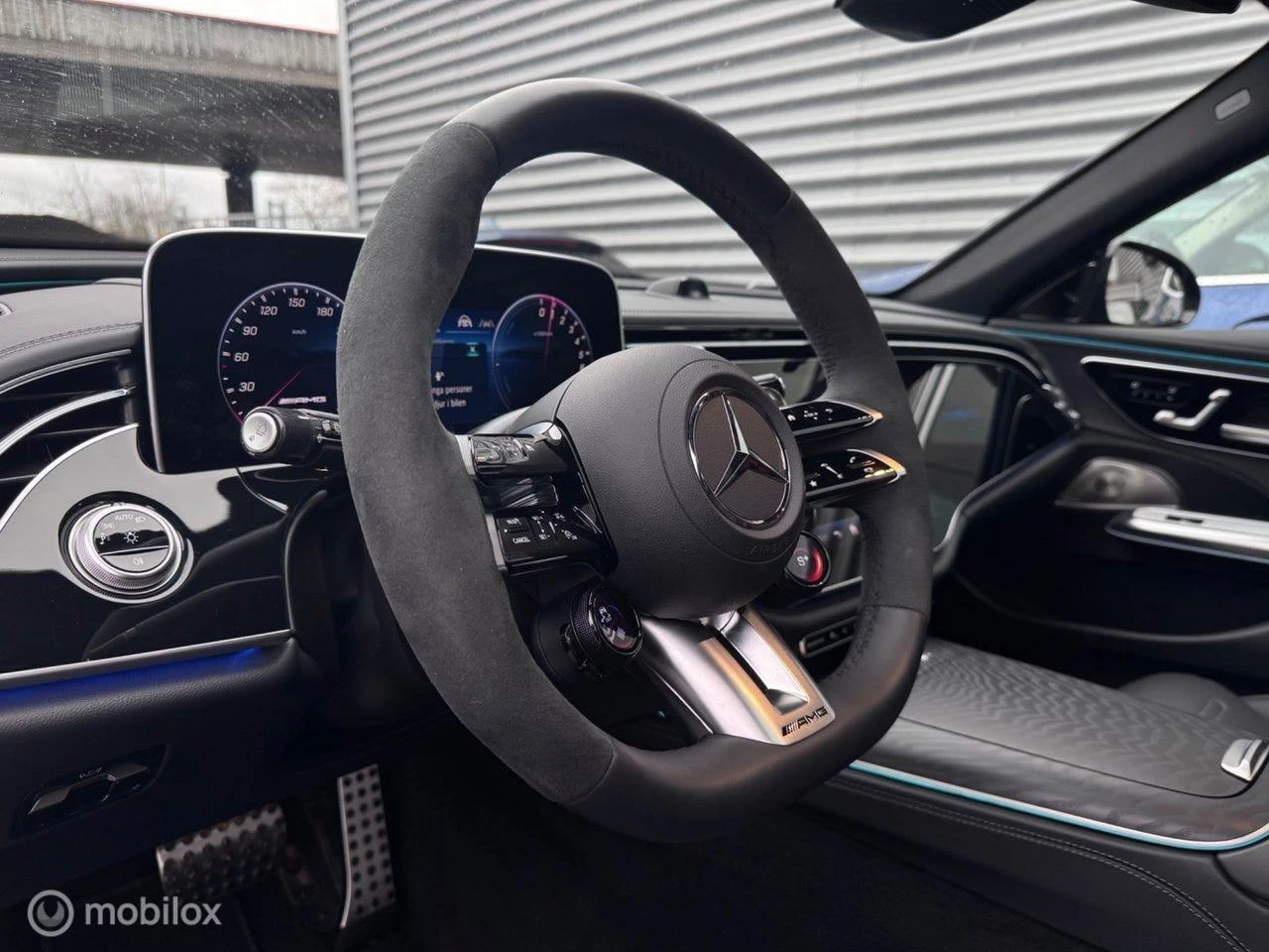 Hoofdafbeelding Mercedes-Benz E-Klasse