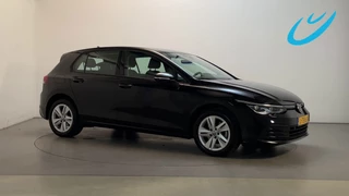 Volkswagen Golf 1.5 TSI Life Business Alcantara Sfeerverlichting Navigatie Parkeersensoren