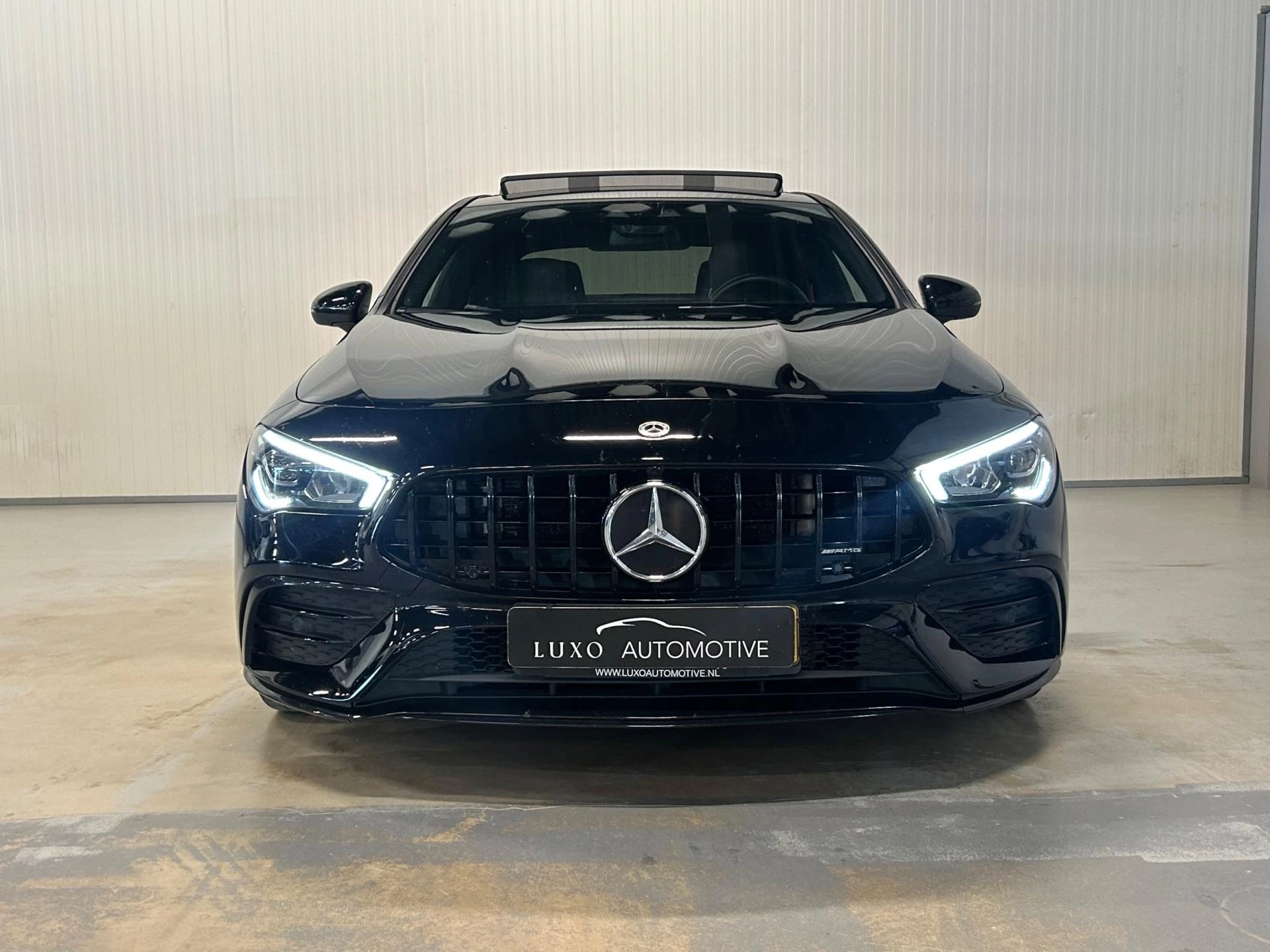 Hoofdafbeelding Mercedes-Benz CLA