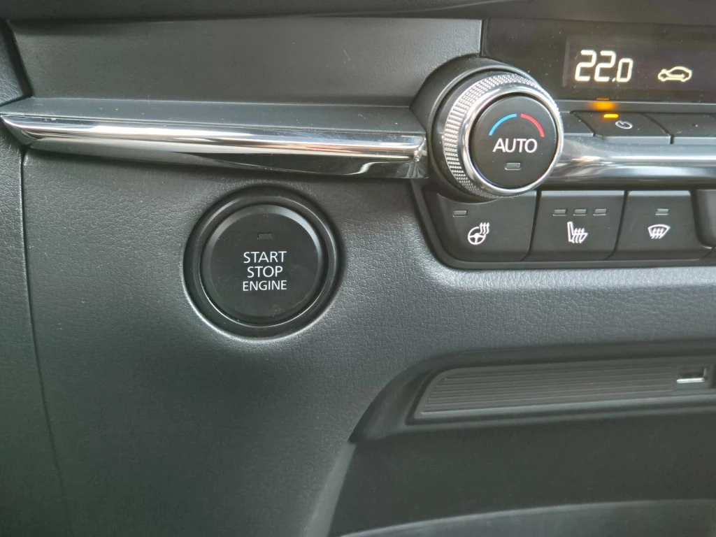 Hoofdafbeelding Mazda CX-30