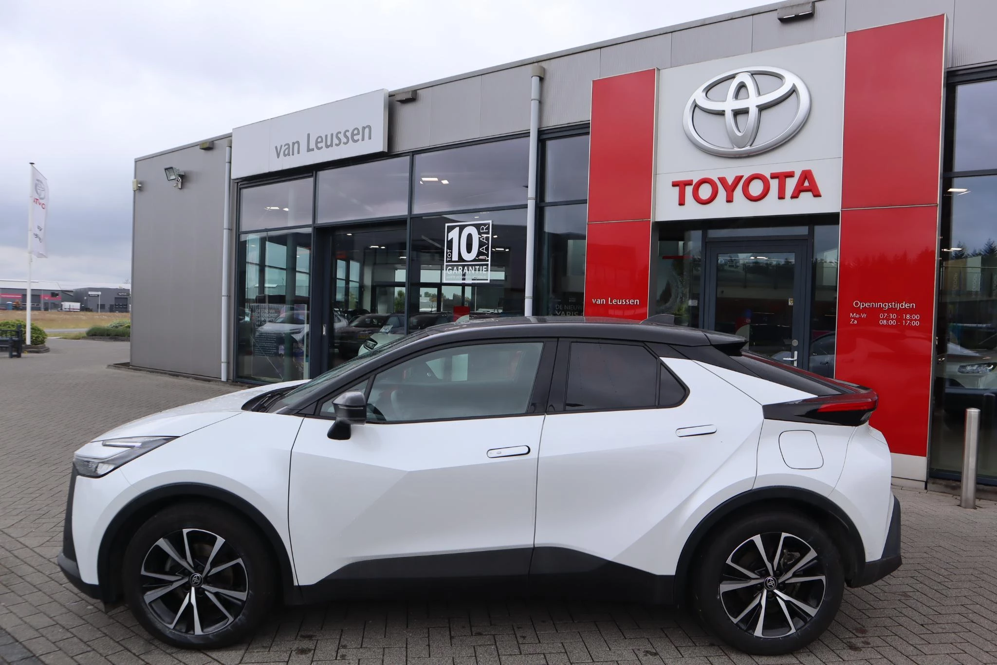 Hoofdafbeelding Toyota C-HR