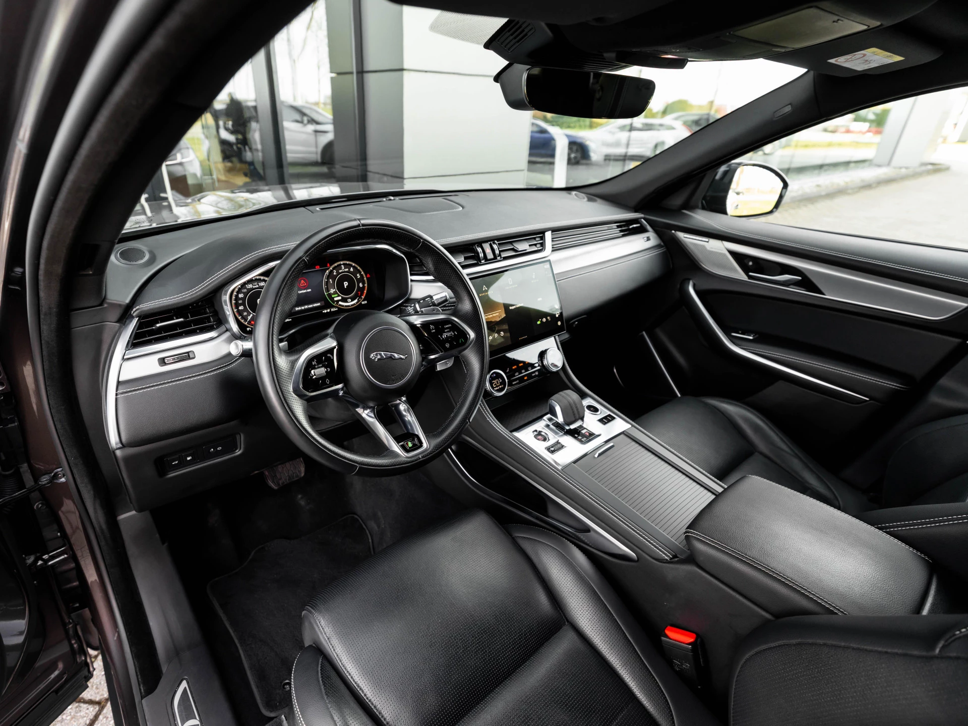 Hoofdafbeelding Jaguar F-PACE