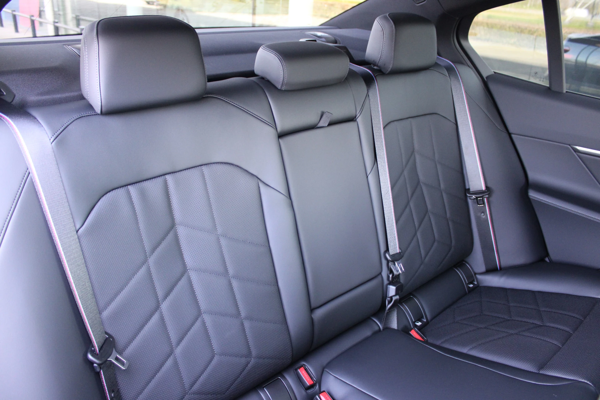 Hoofdafbeelding BMW i5