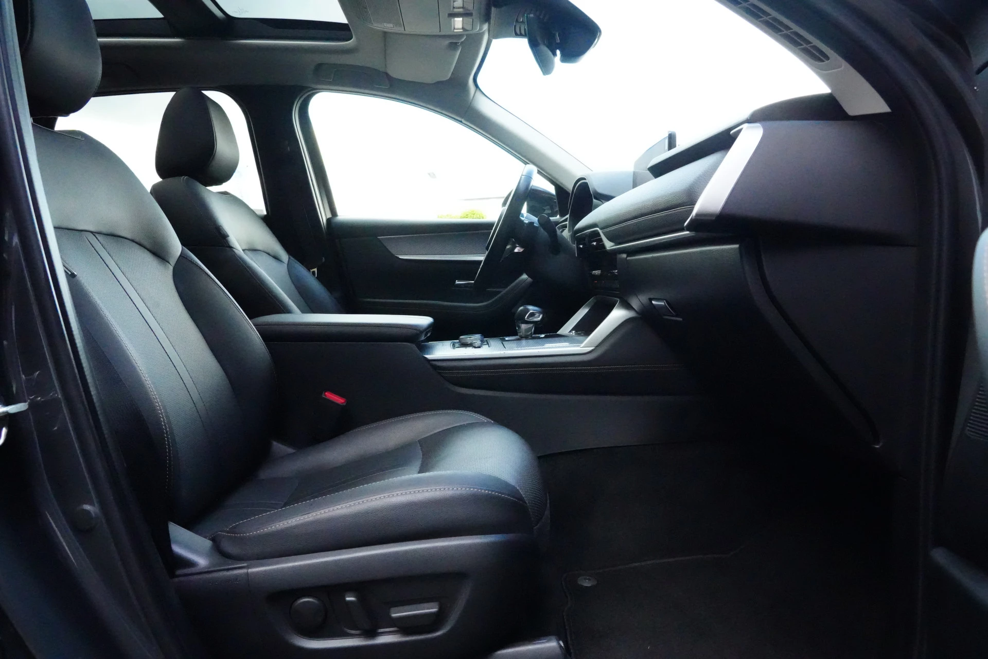 Hoofdafbeelding Mazda CX-60