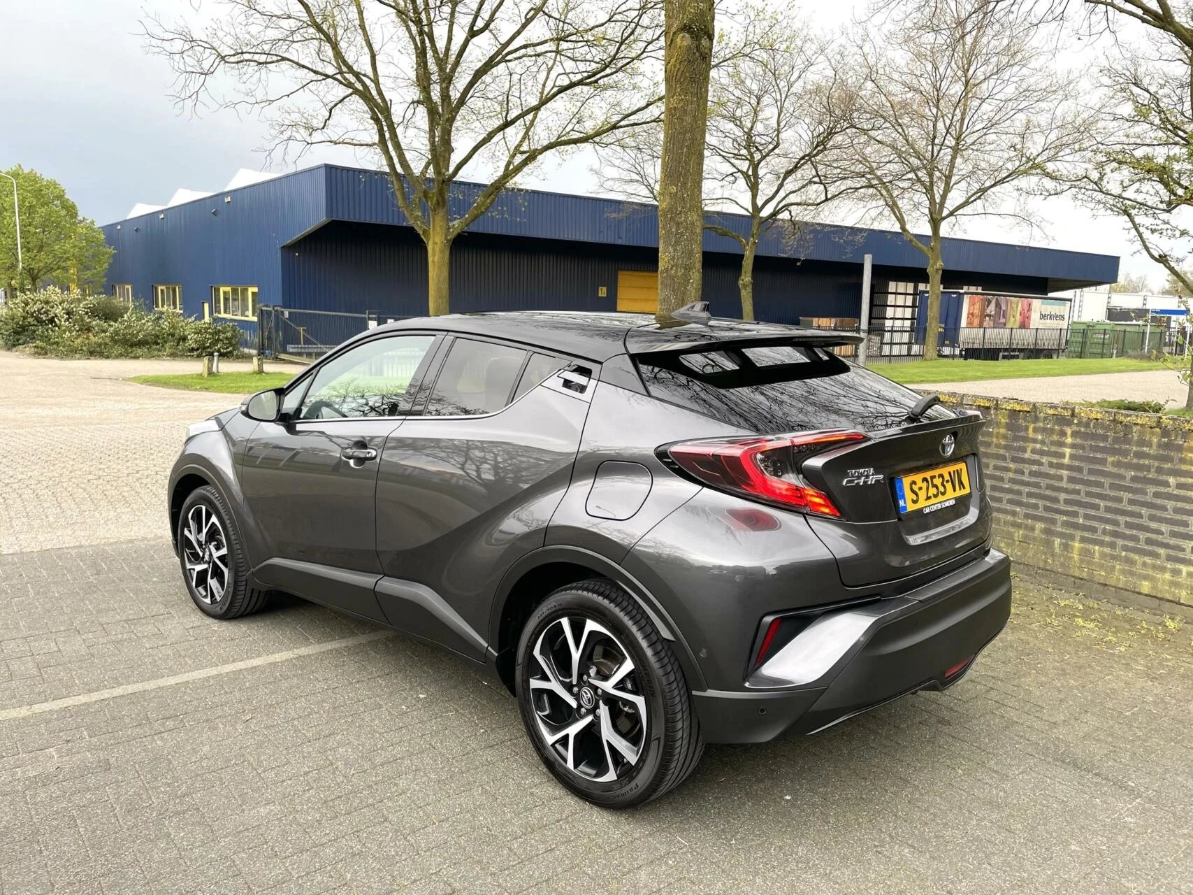 Hoofdafbeelding Toyota C-HR