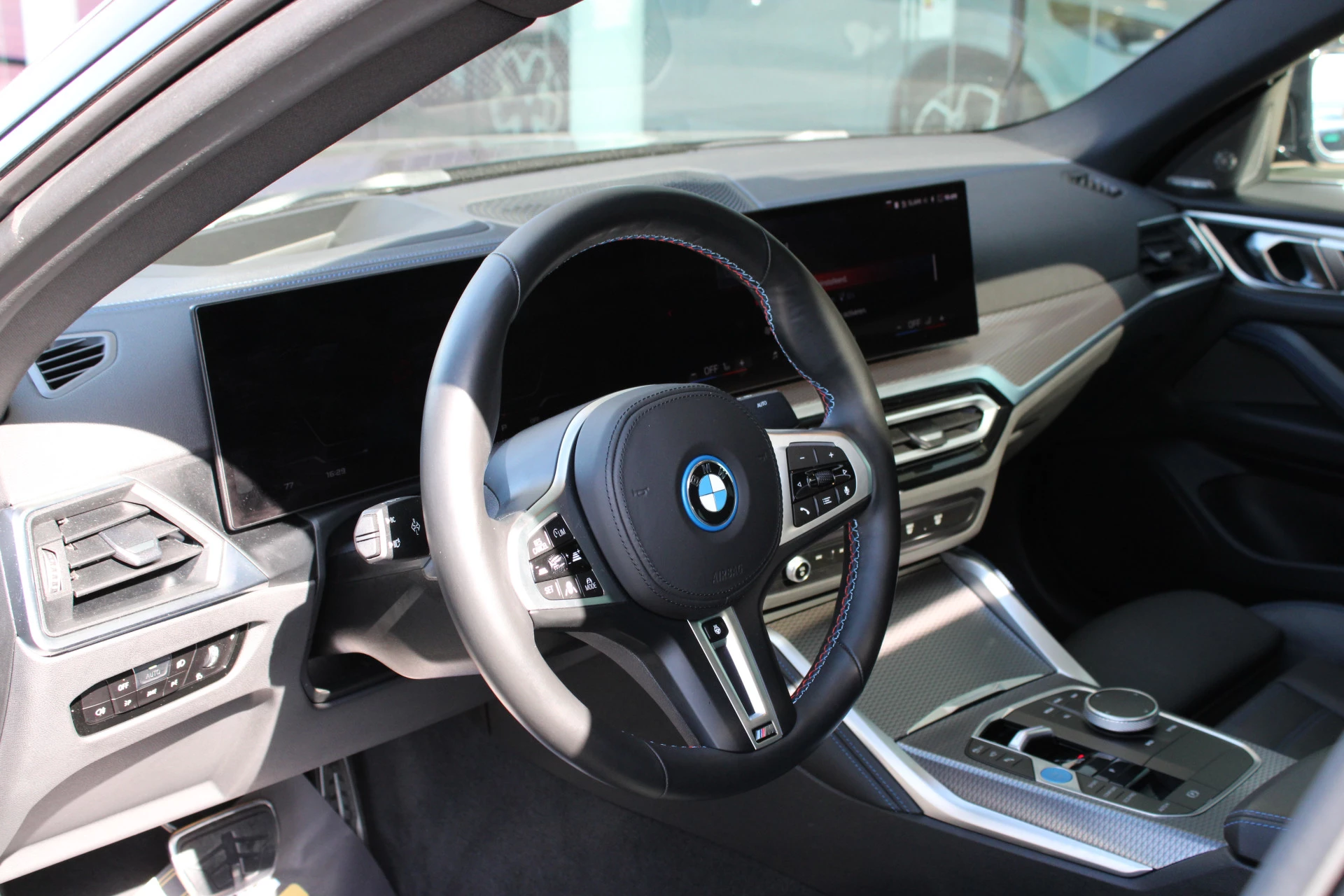 Hoofdafbeelding BMW i4