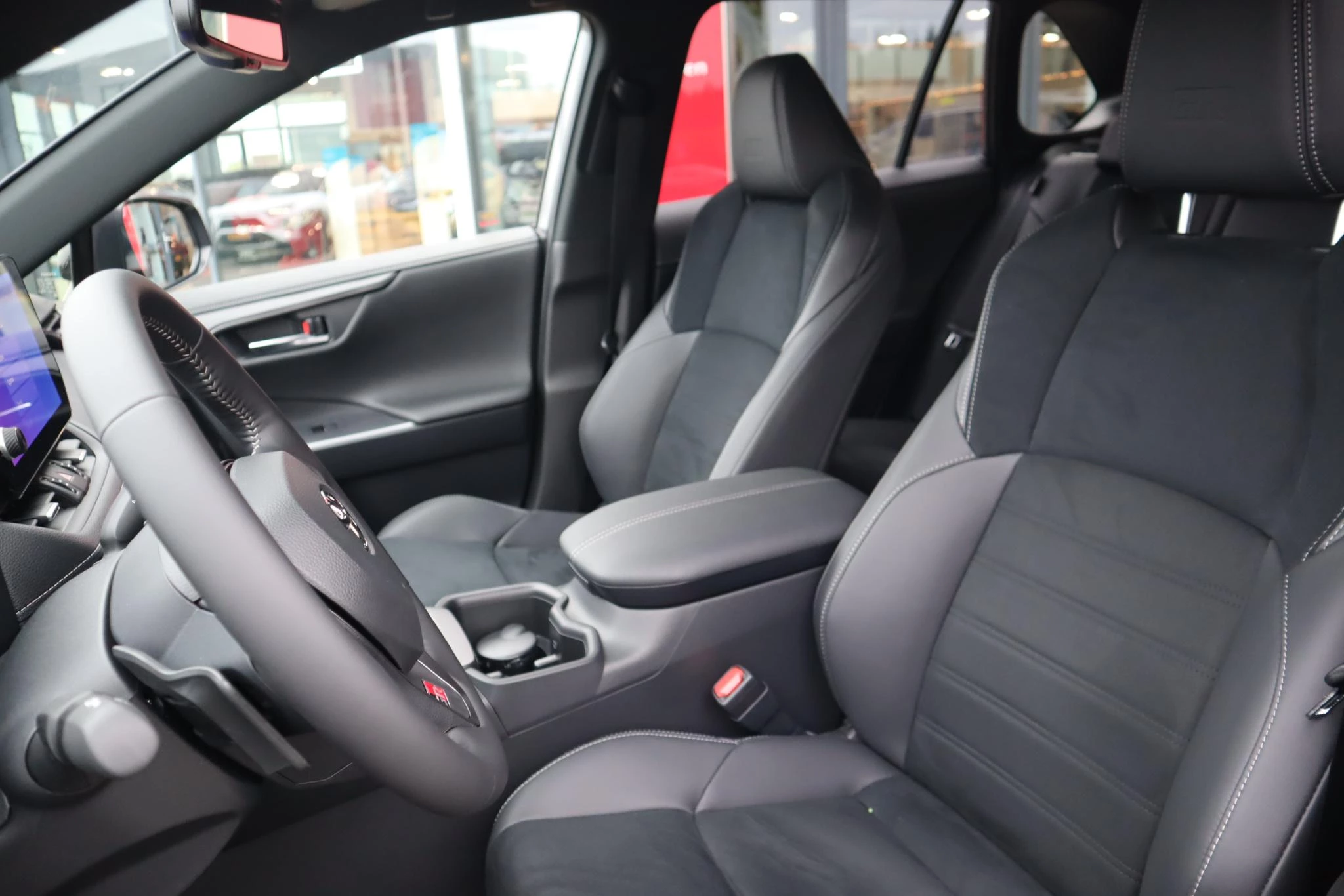 Hoofdafbeelding Toyota RAV4