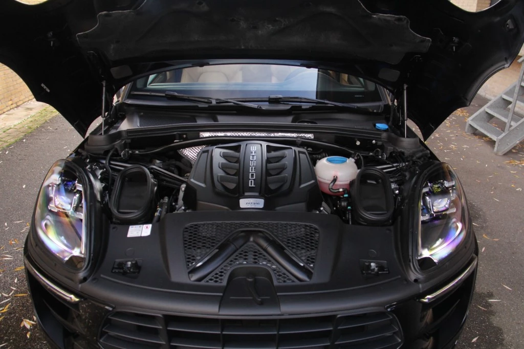 Hoofdafbeelding Porsche Macan