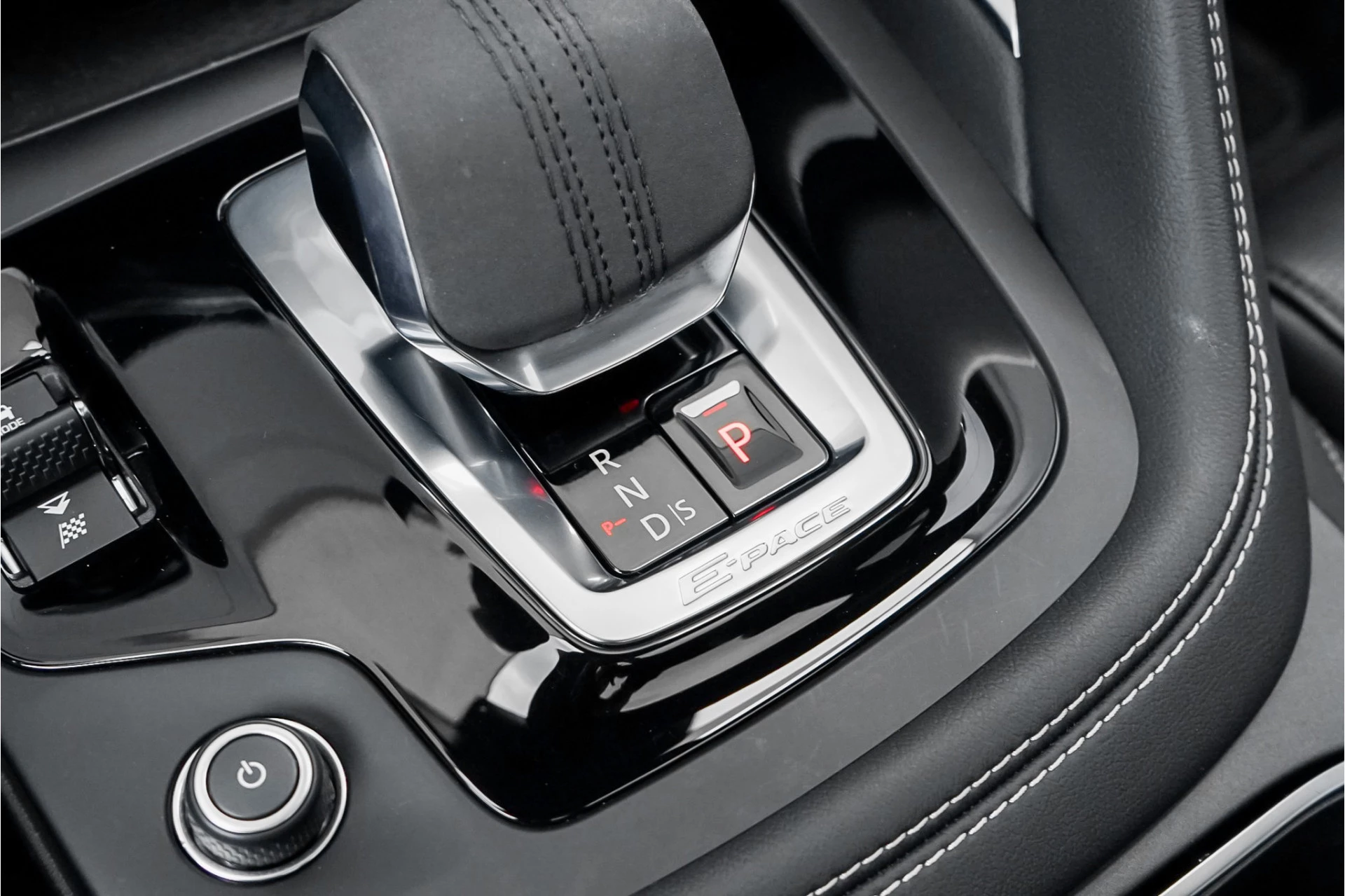 Hoofdafbeelding Jaguar E-PACE