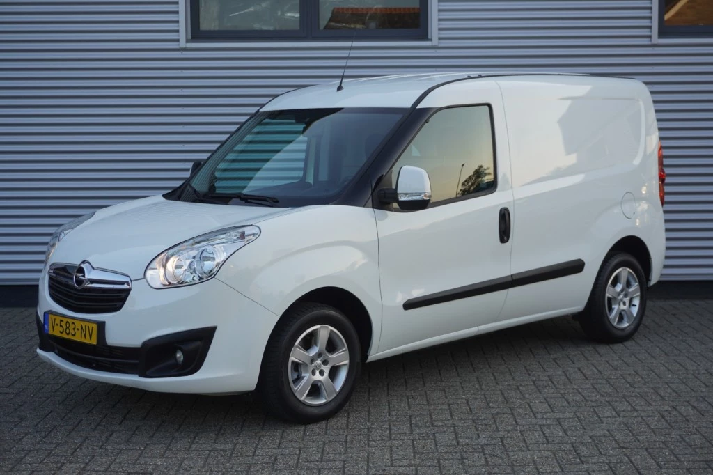 Hoofdafbeelding Opel Combo