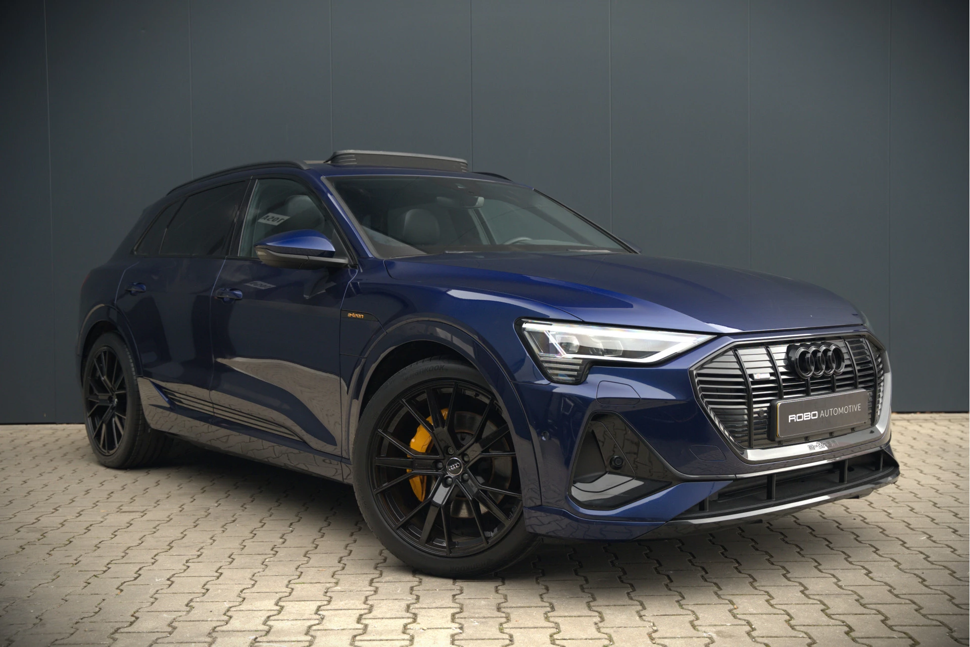 Hoofdafbeelding Audi e-tron