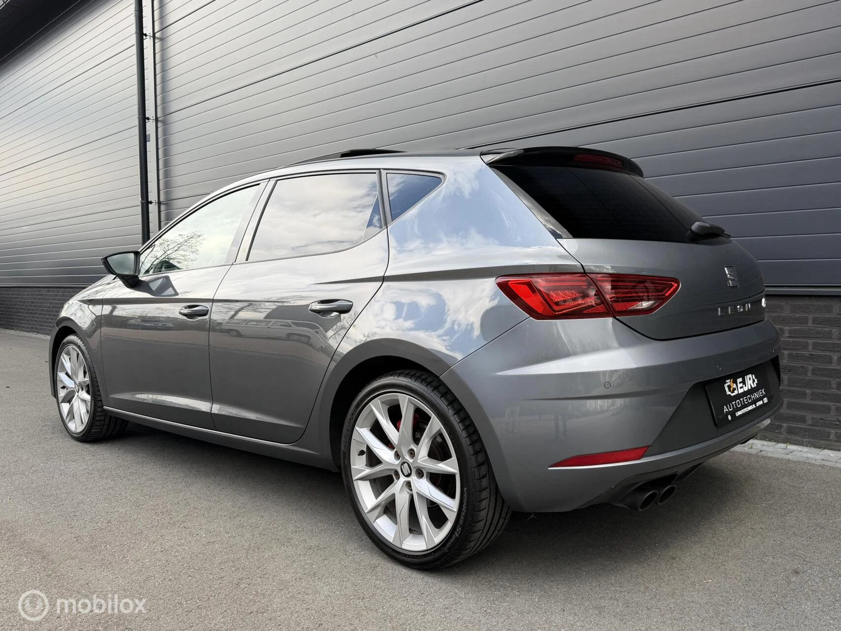 Hoofdafbeelding SEAT Leon