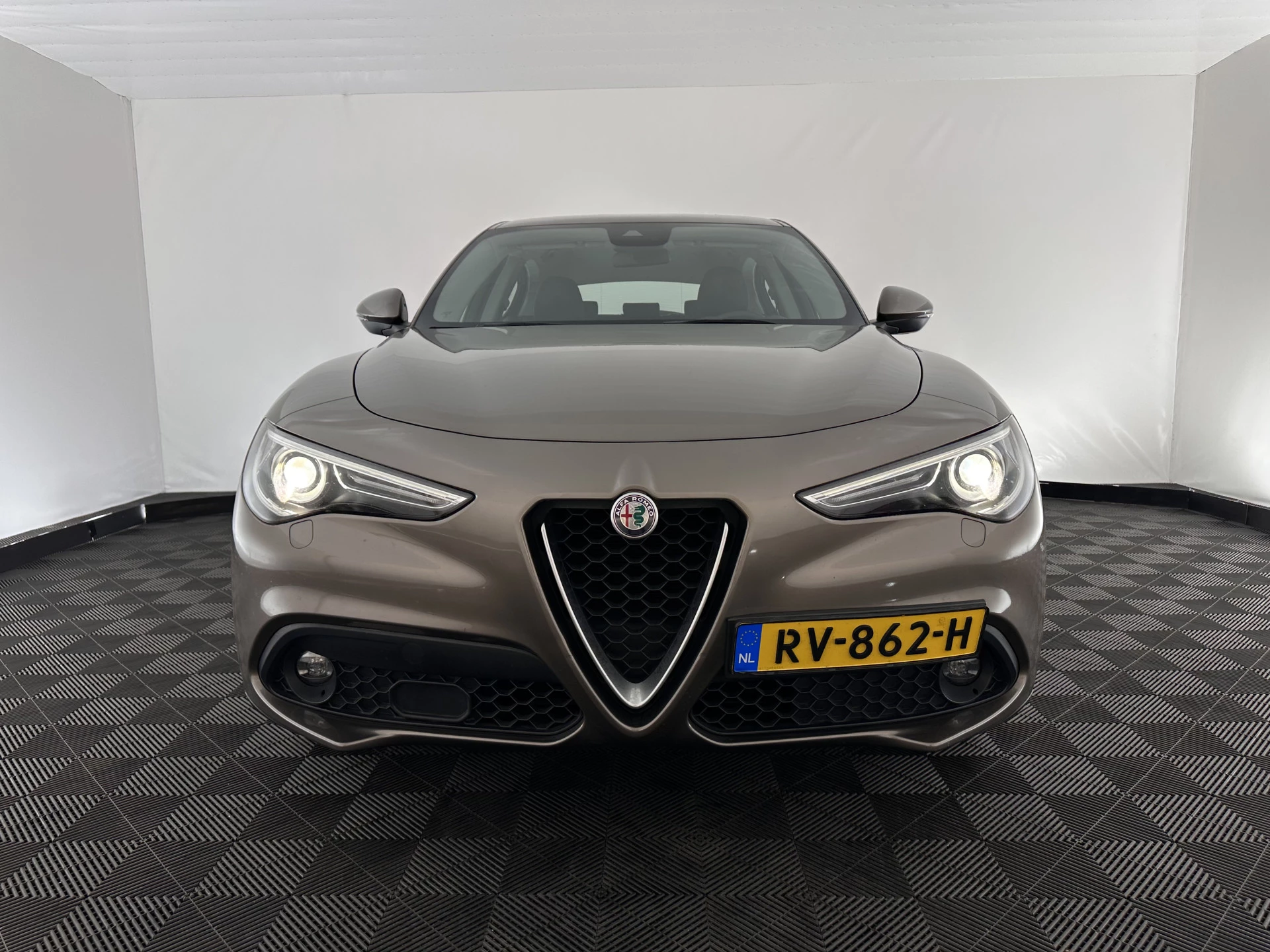 Hoofdafbeelding Alfa Romeo Stelvio