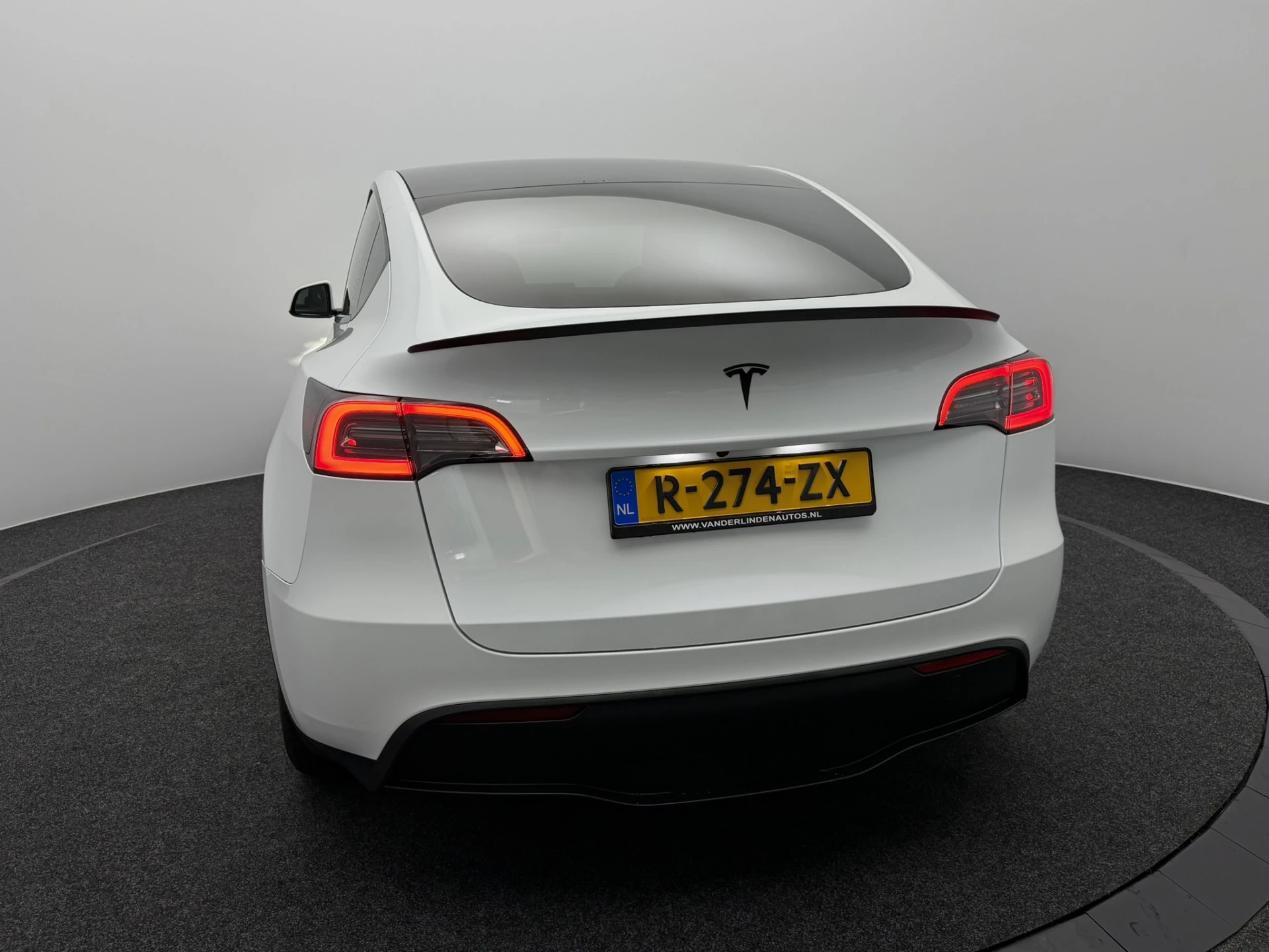 Hoofdafbeelding Tesla Model Y