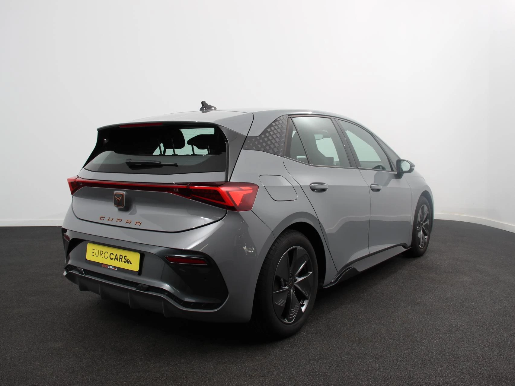 Hoofdafbeelding CUPRA Born