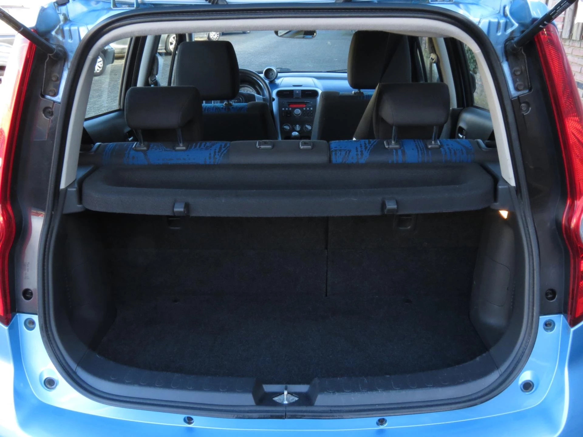 Hoofdafbeelding Opel Agila