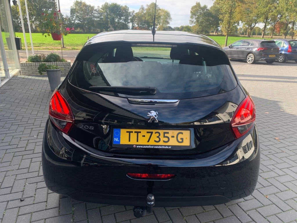Hoofdafbeelding Peugeot 208
