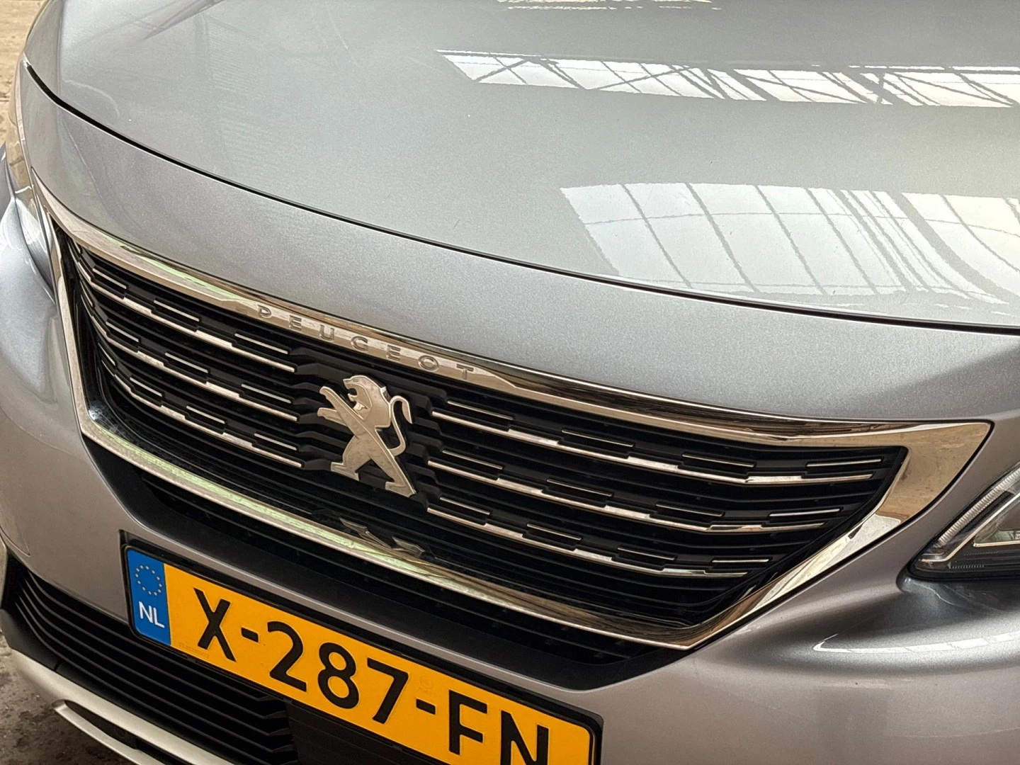 Hoofdafbeelding Peugeot 5008