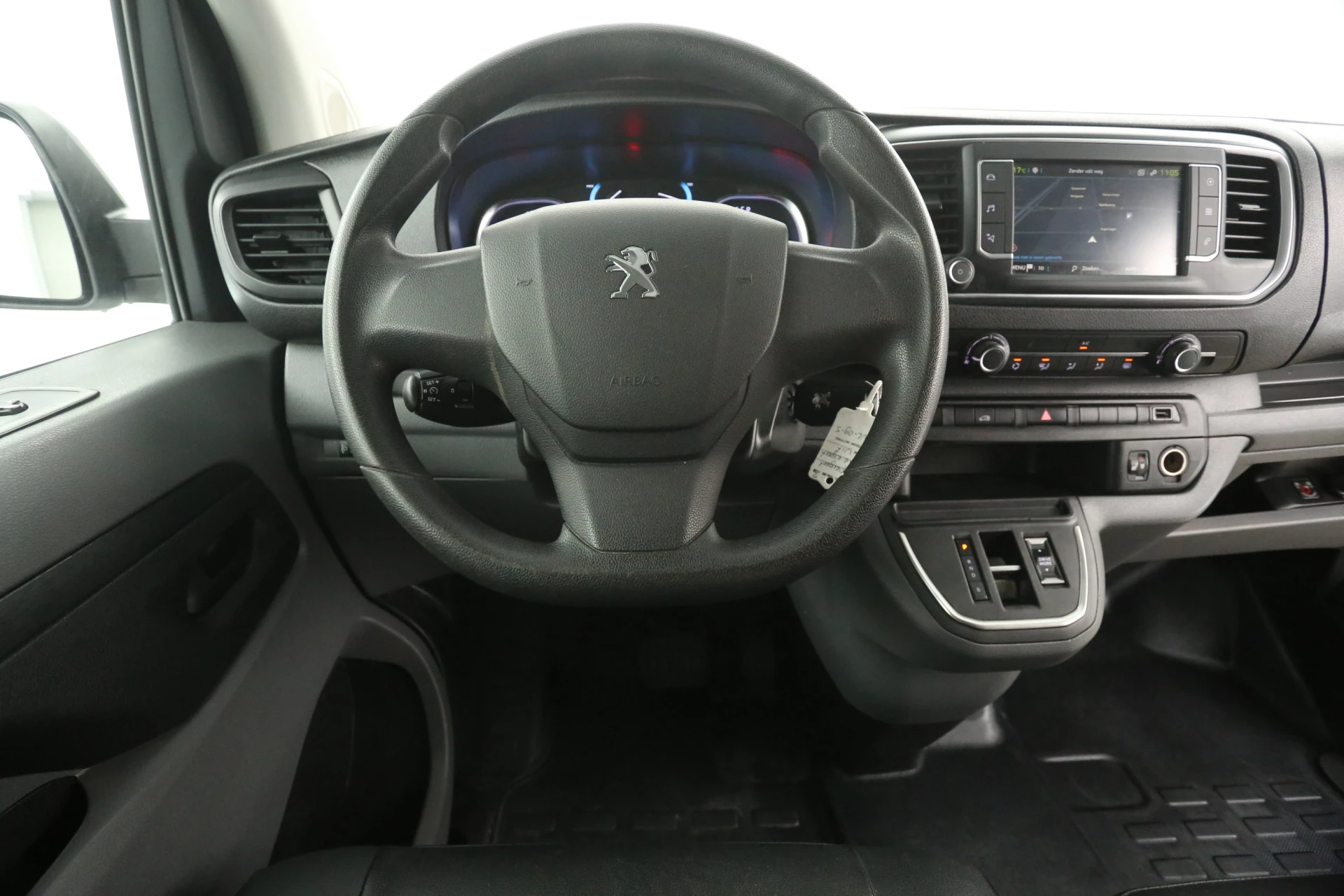 Hoofdafbeelding Peugeot e-Expert