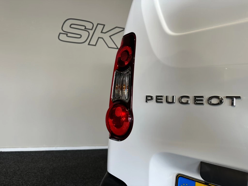 Hoofdafbeelding Peugeot Partner