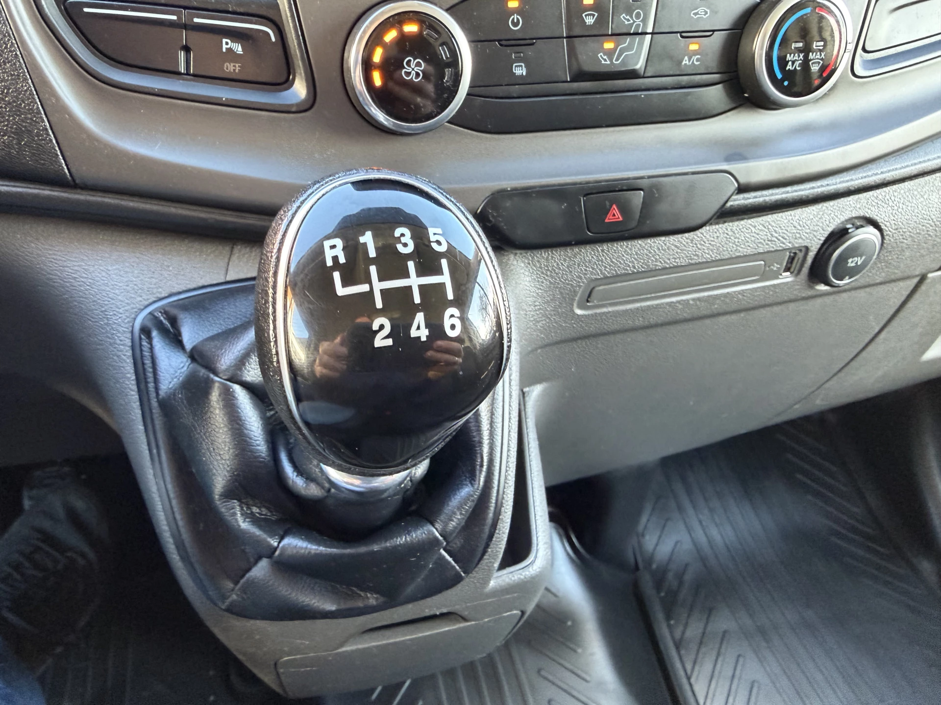 Hoofdafbeelding Ford Transit Custom