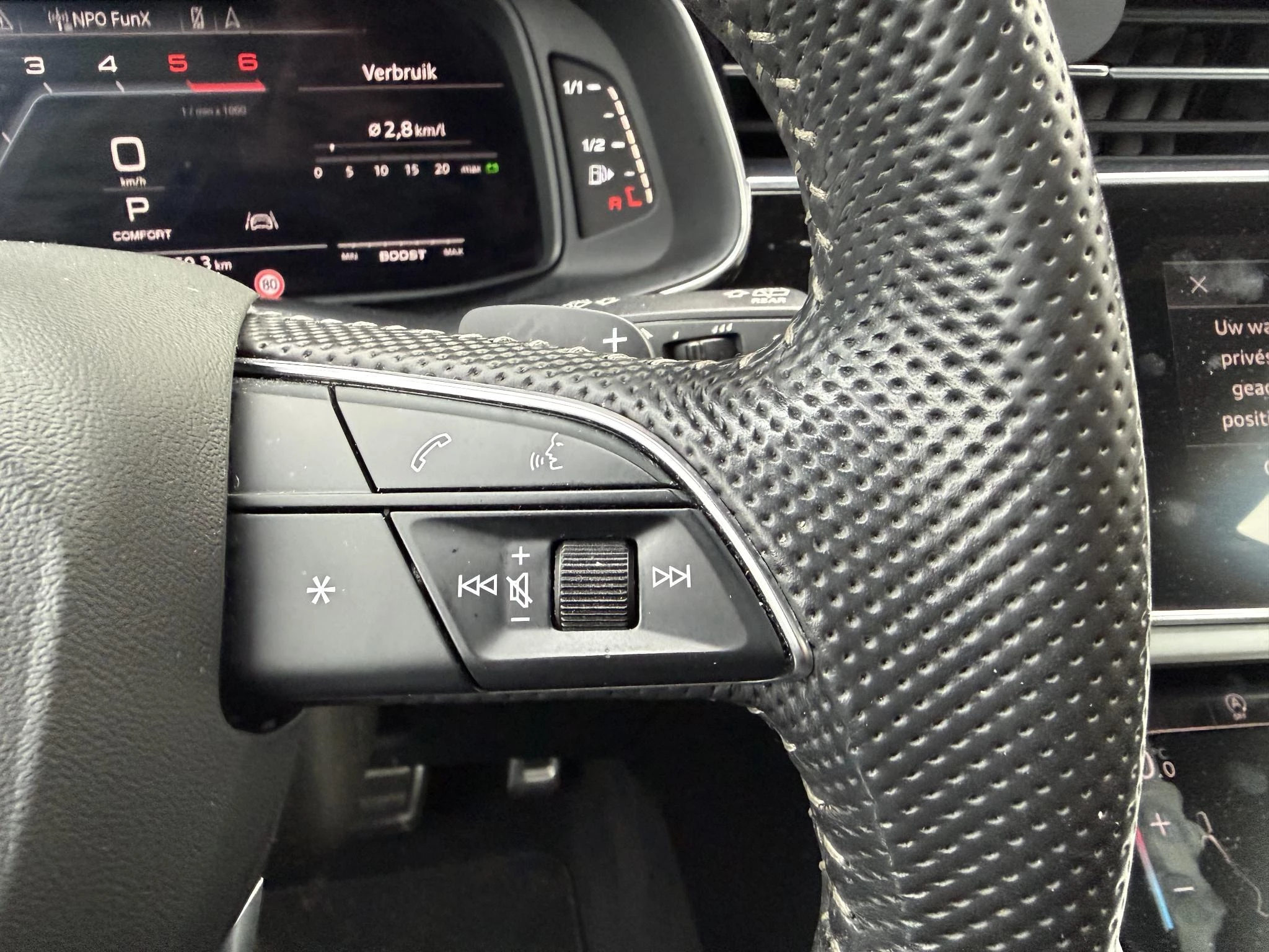 Hoofdafbeelding Audi Q8