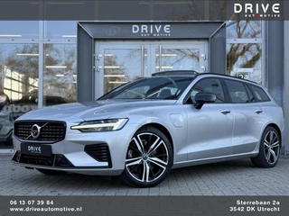 Hoofdafbeelding Volvo V60 Volvo V60 2.0 T8 Recharge 390PK AWD R-Design |Pano|H/K|360CAM|AutoPilot|Trekhaak
