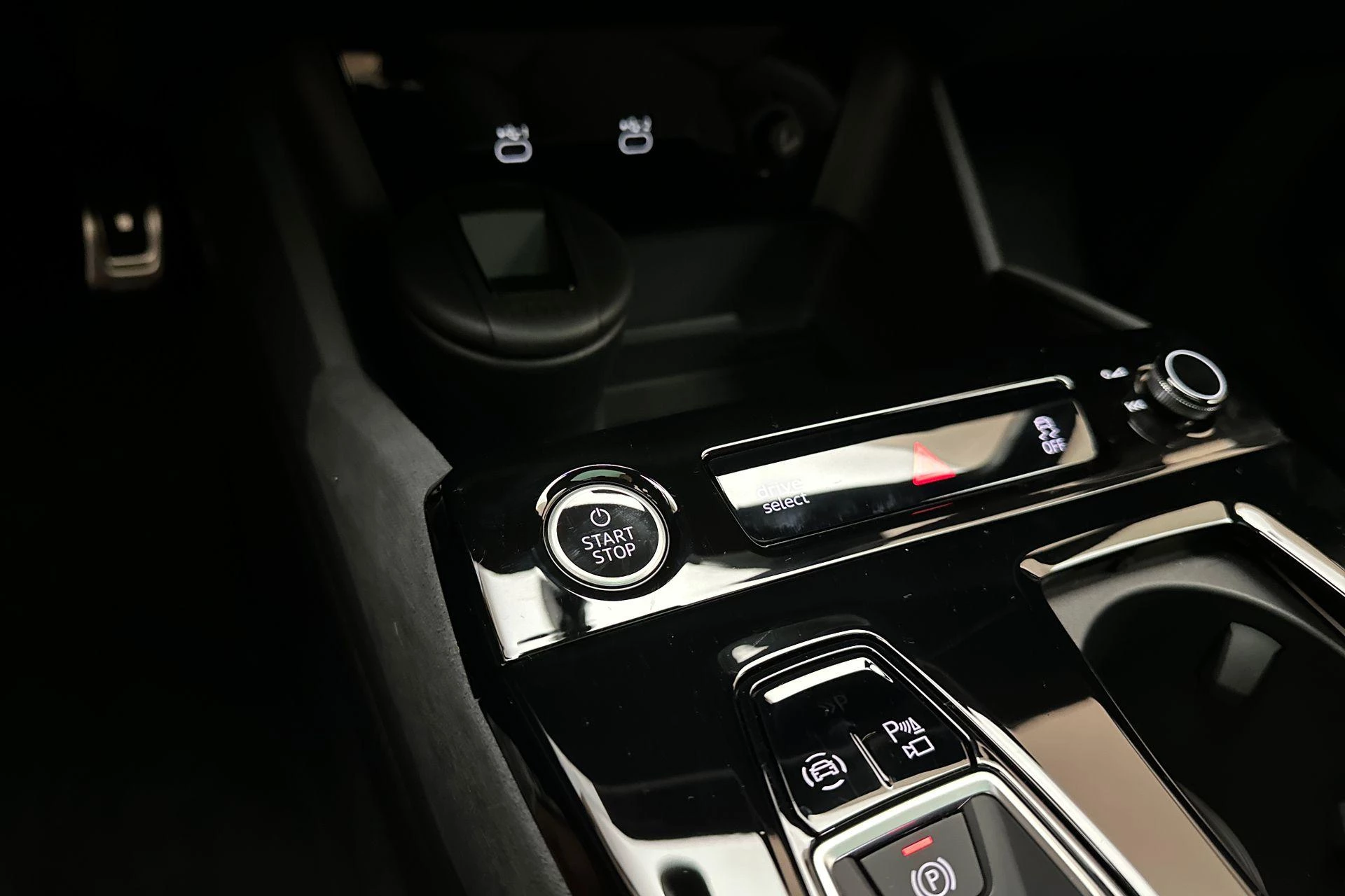 Hoofdafbeelding Audi Q6 e-tron