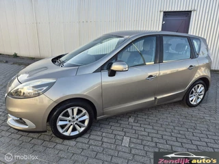 Hoofdafbeelding Renault Scénic Renault Scenic 1.2 TCe Collection / 203.466 km /Nav /Cruis