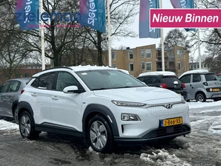 Hyundai Kona EV Fashion 64 kWh - stoelverw. camera, half leer, headup display