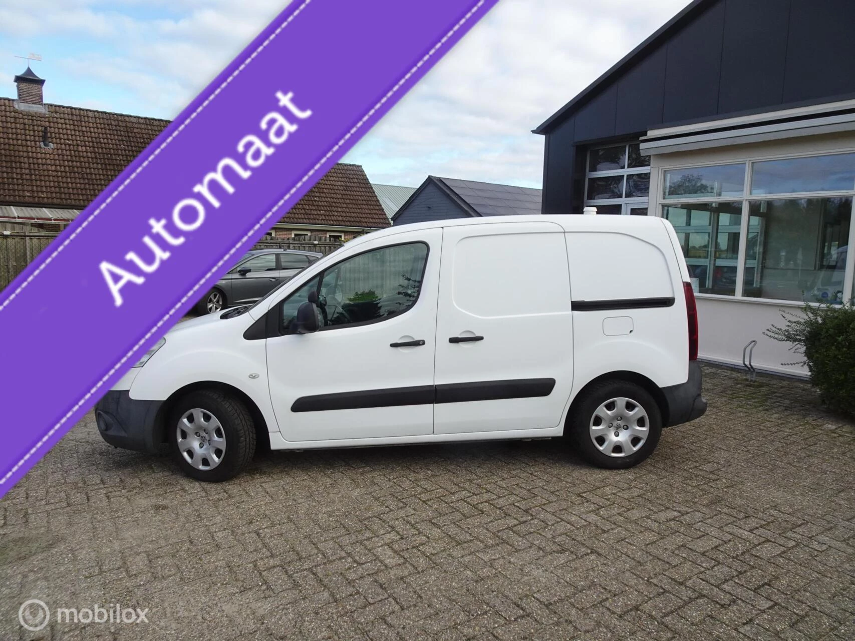 Hoofdafbeelding Peugeot Partner