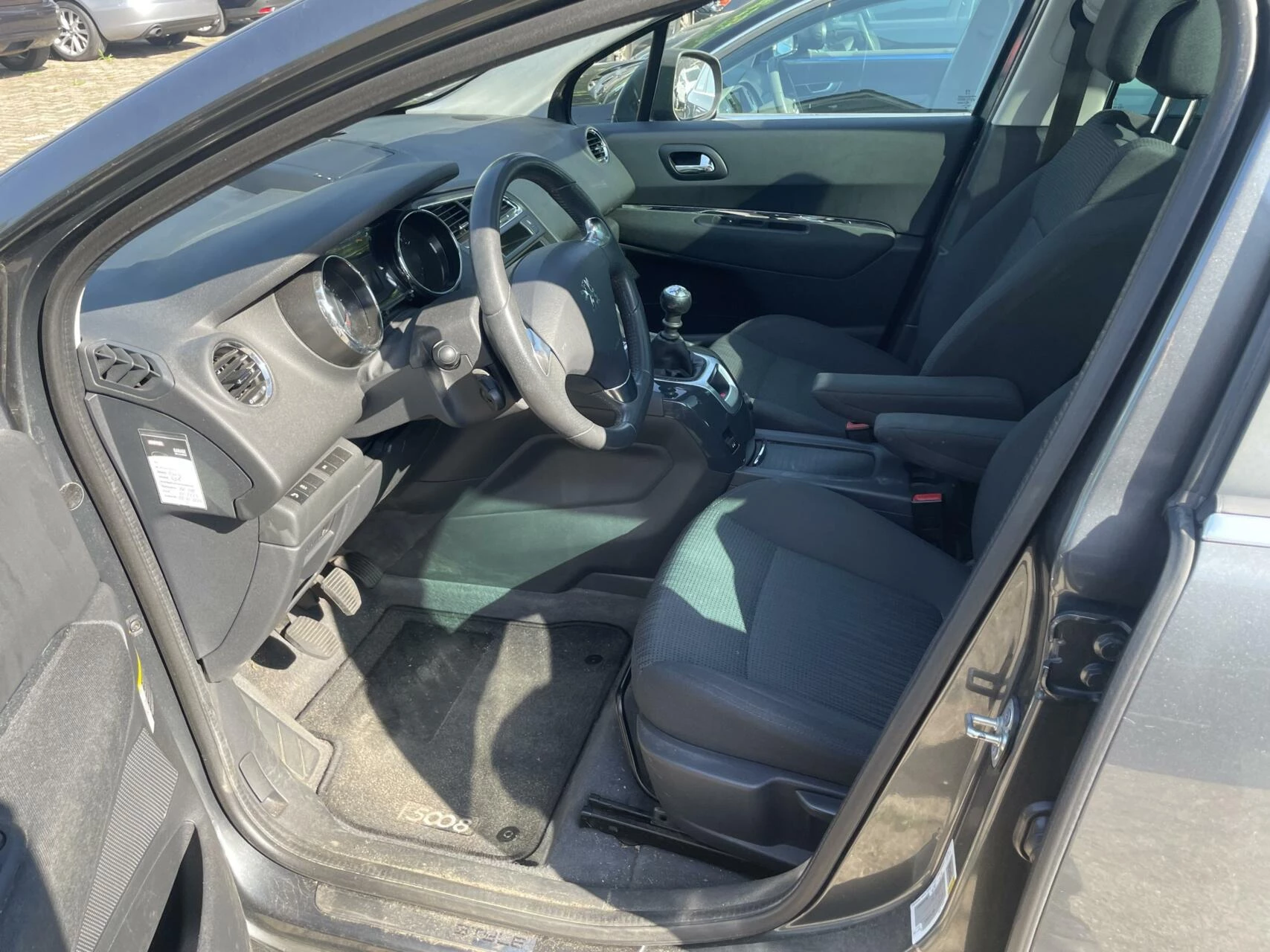 Hoofdafbeelding Peugeot 5008