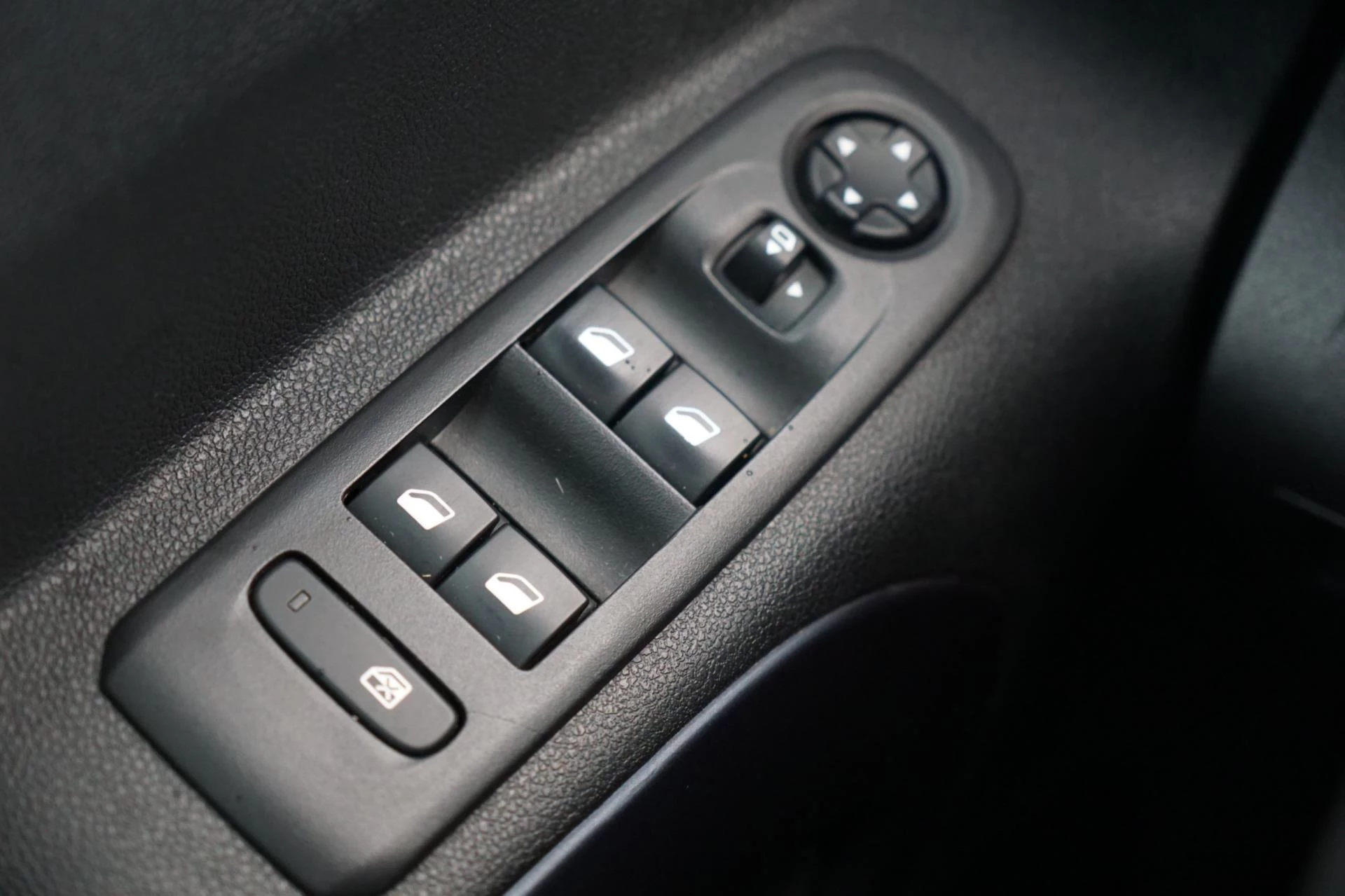 Hoofdafbeelding Peugeot Rifter