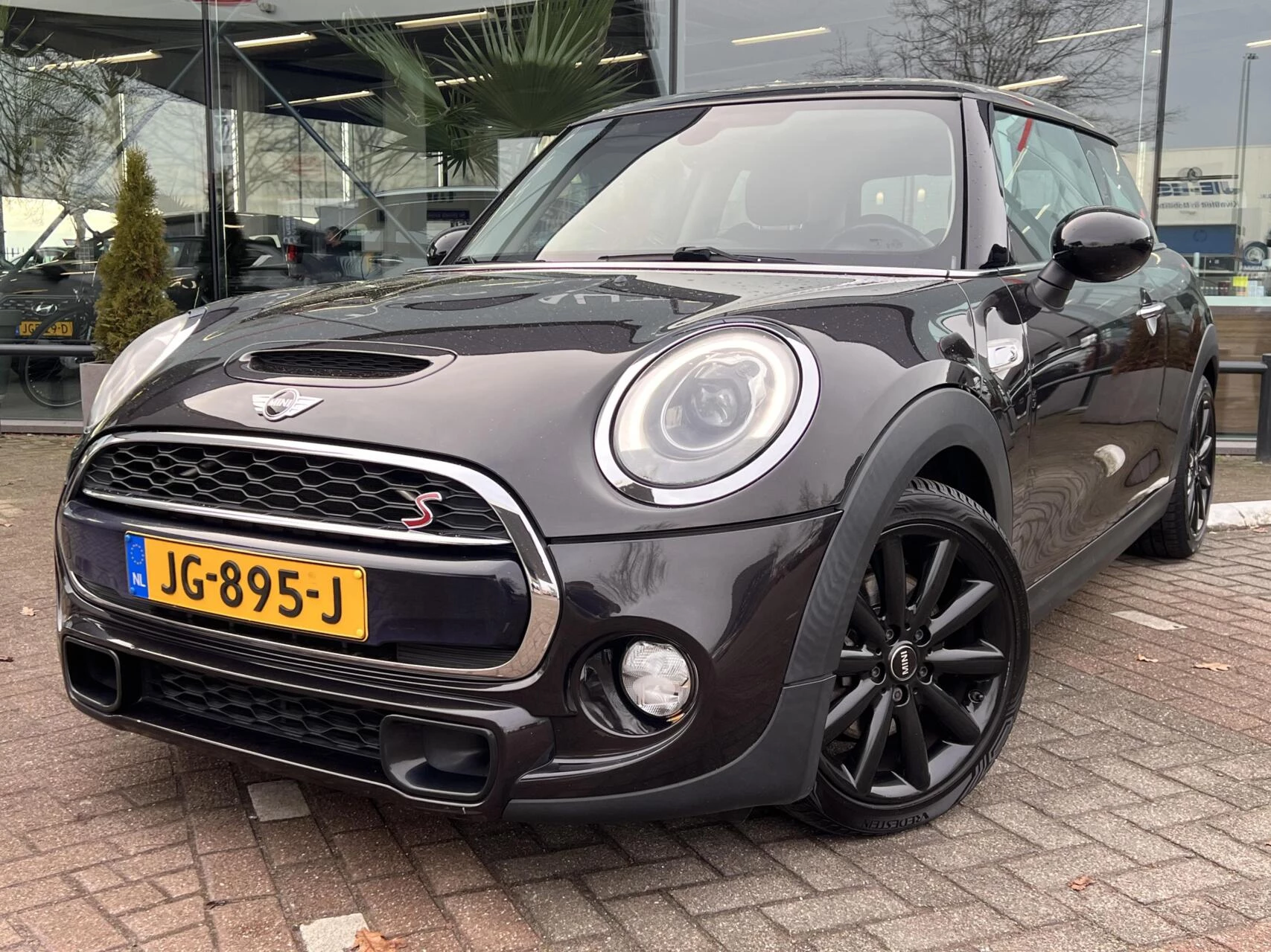 Hoofdafbeelding MINI Cooper S