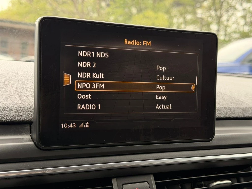 Hoofdafbeelding Audi A4