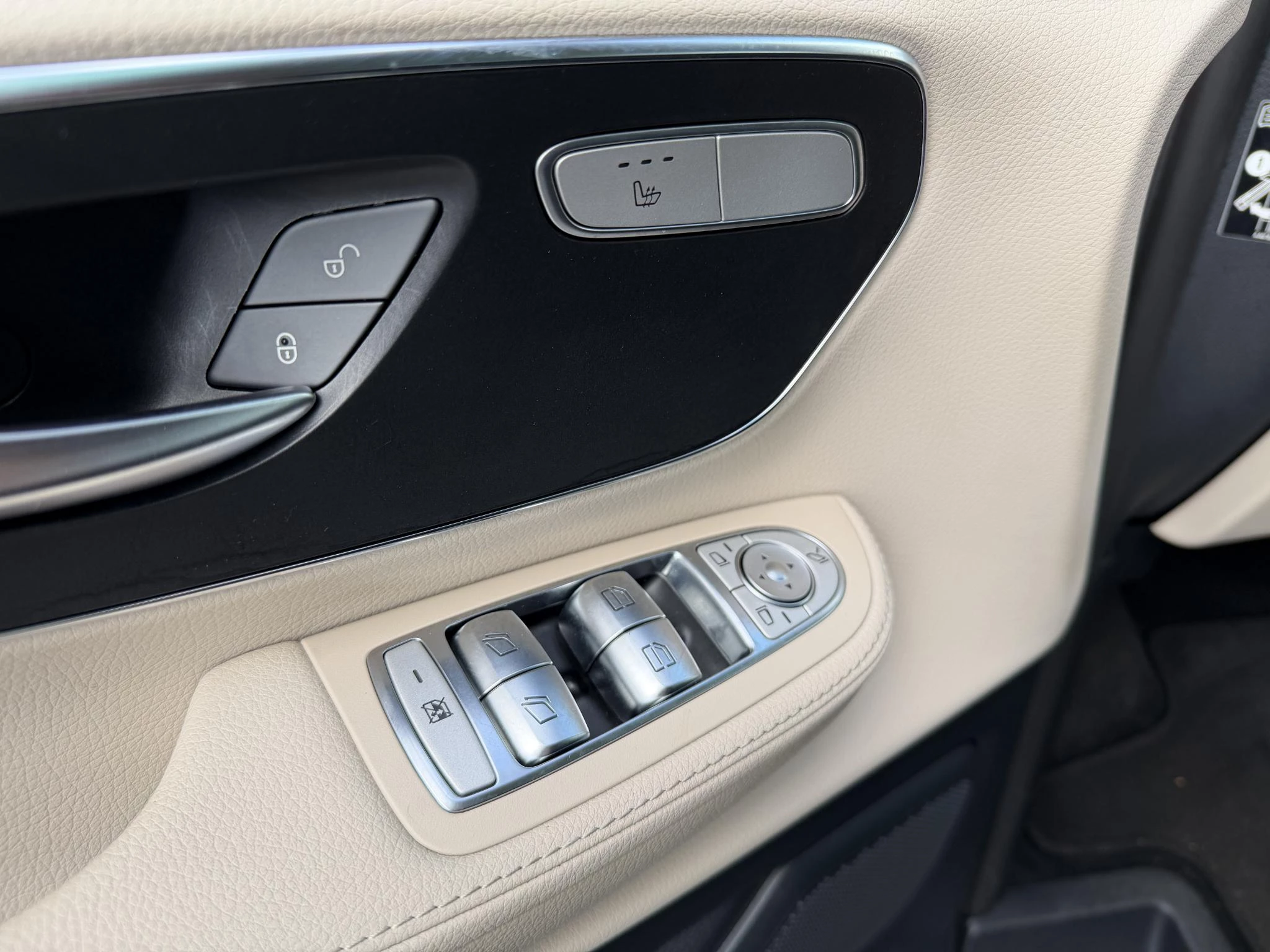 Hoofdafbeelding Mercedes-Benz Marco Polo