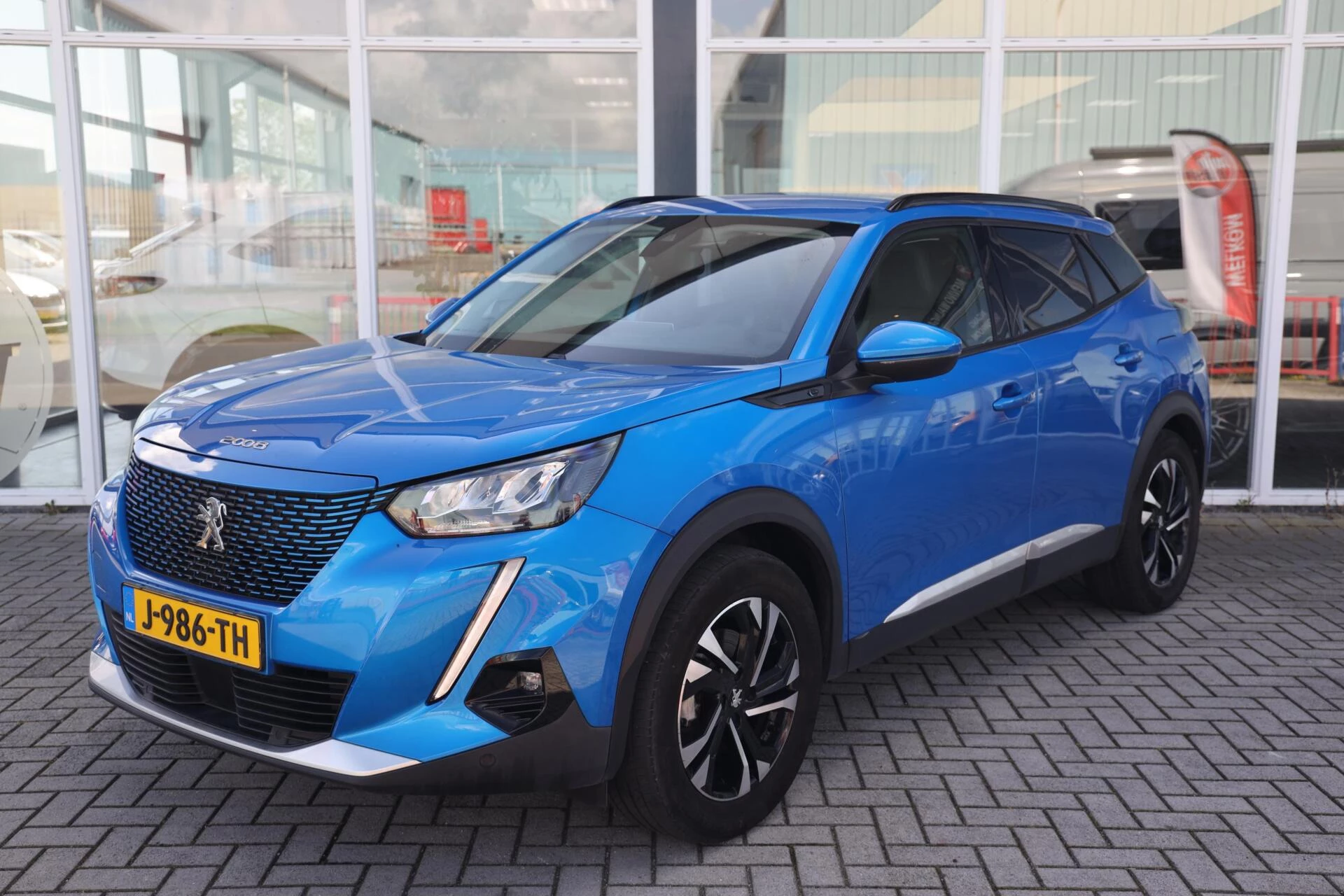 Hoofdafbeelding Peugeot e-2008