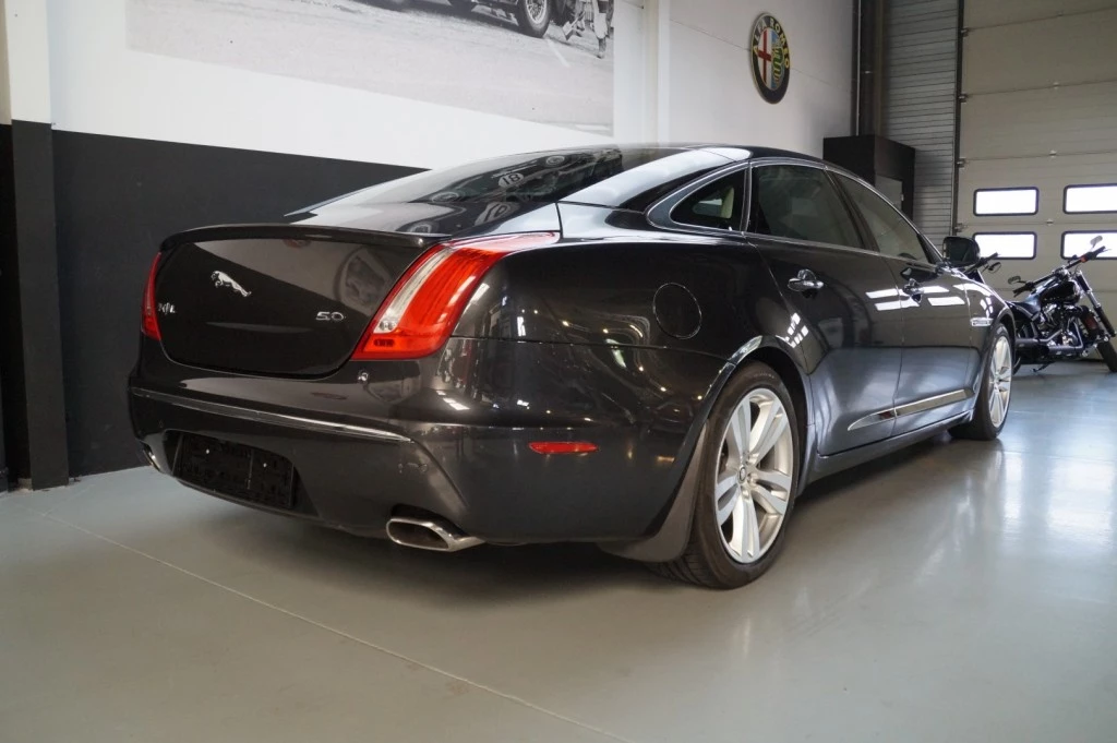 Hoofdafbeelding Jaguar XJ