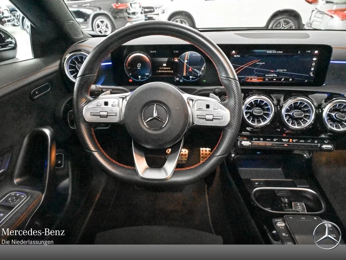 Hoofdafbeelding Mercedes-Benz CLA