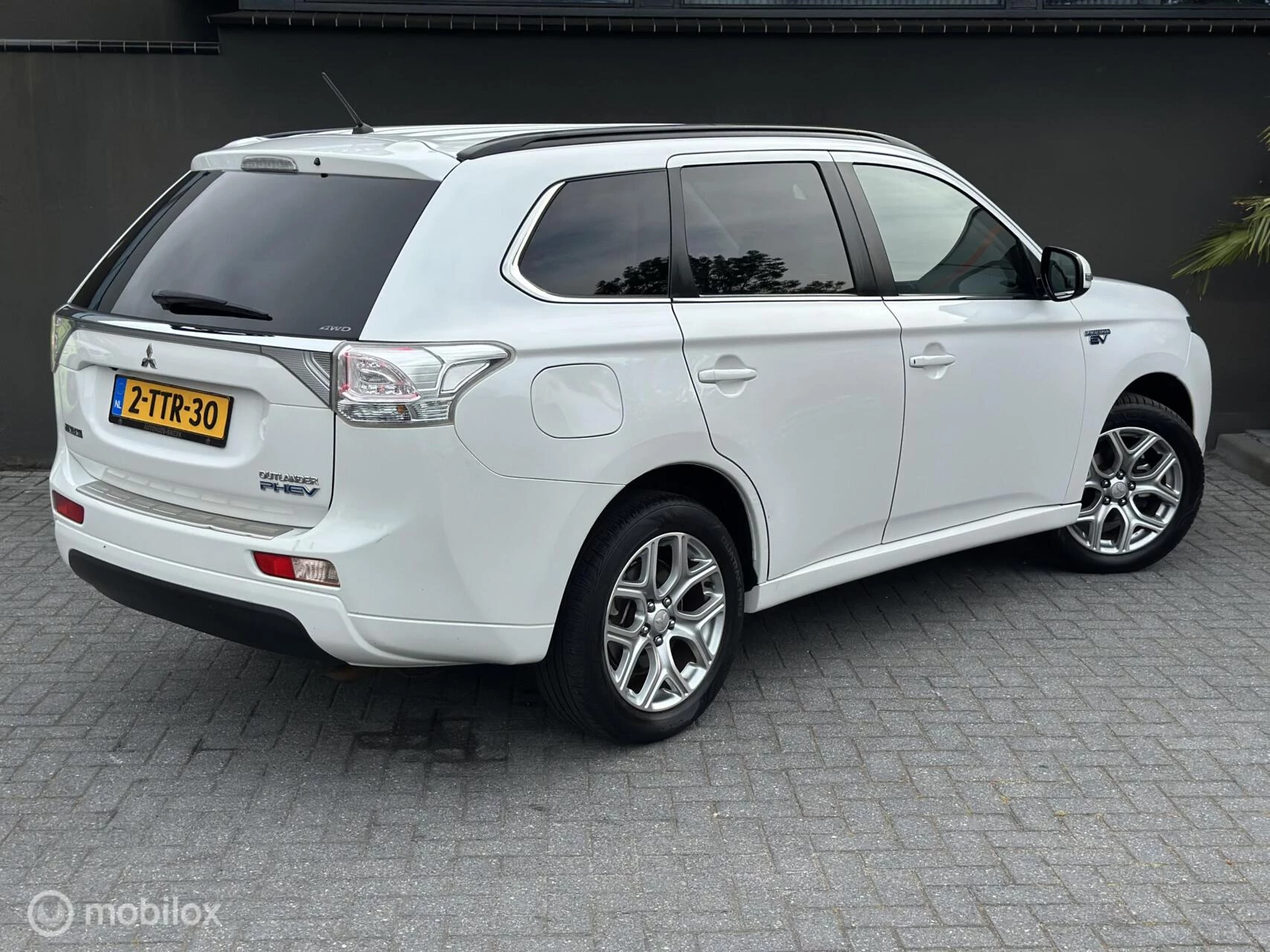 Hoofdafbeelding Mitsubishi Outlander