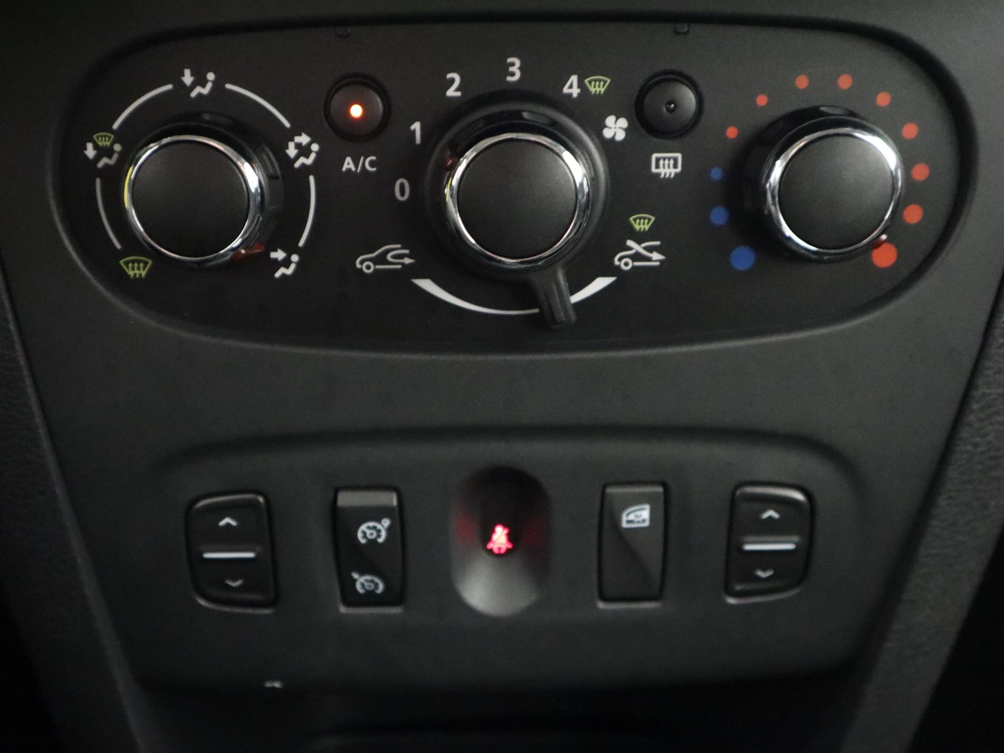 Hoofdafbeelding Dacia Logan