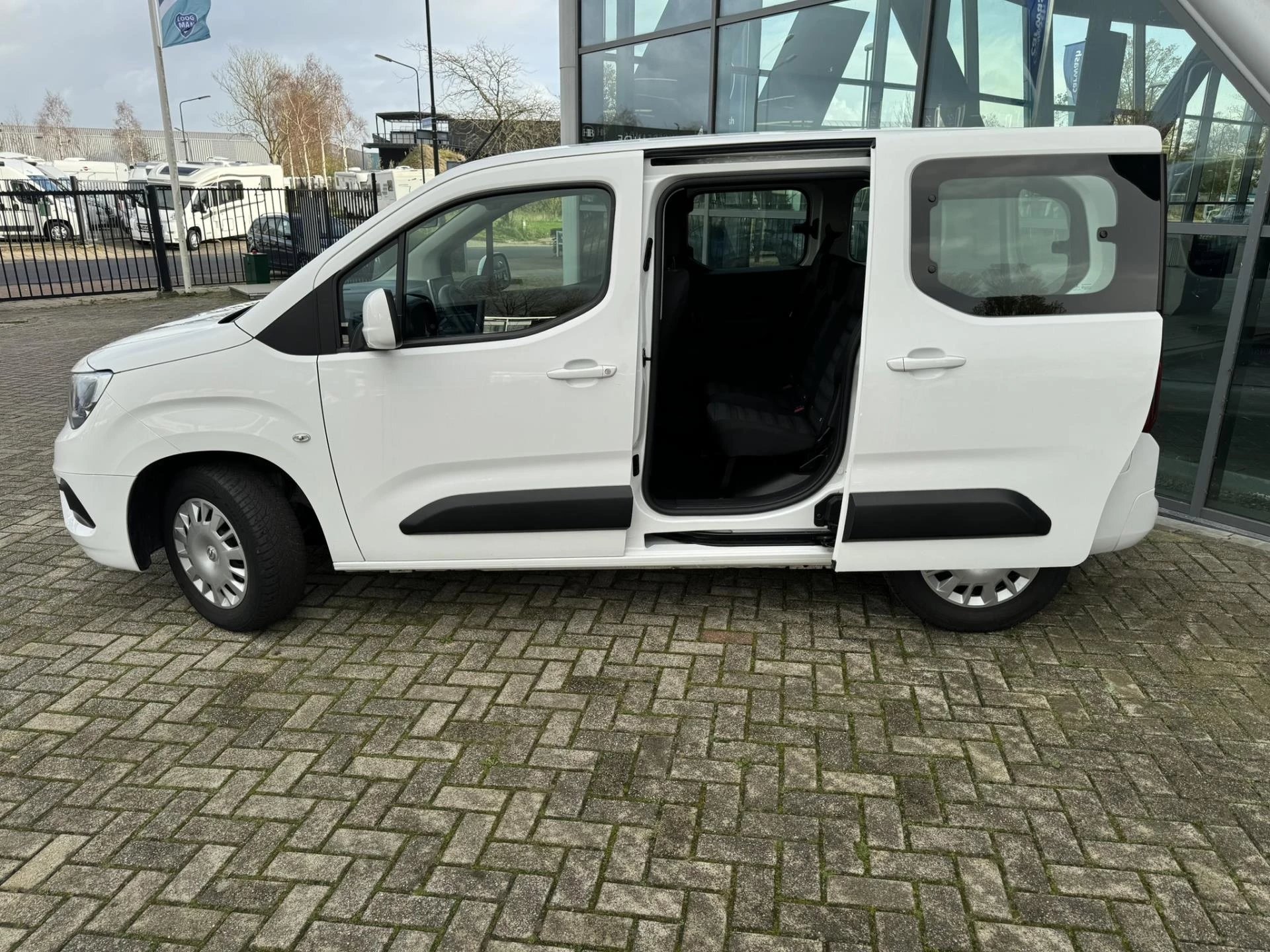 Hoofdafbeelding Opel Combo