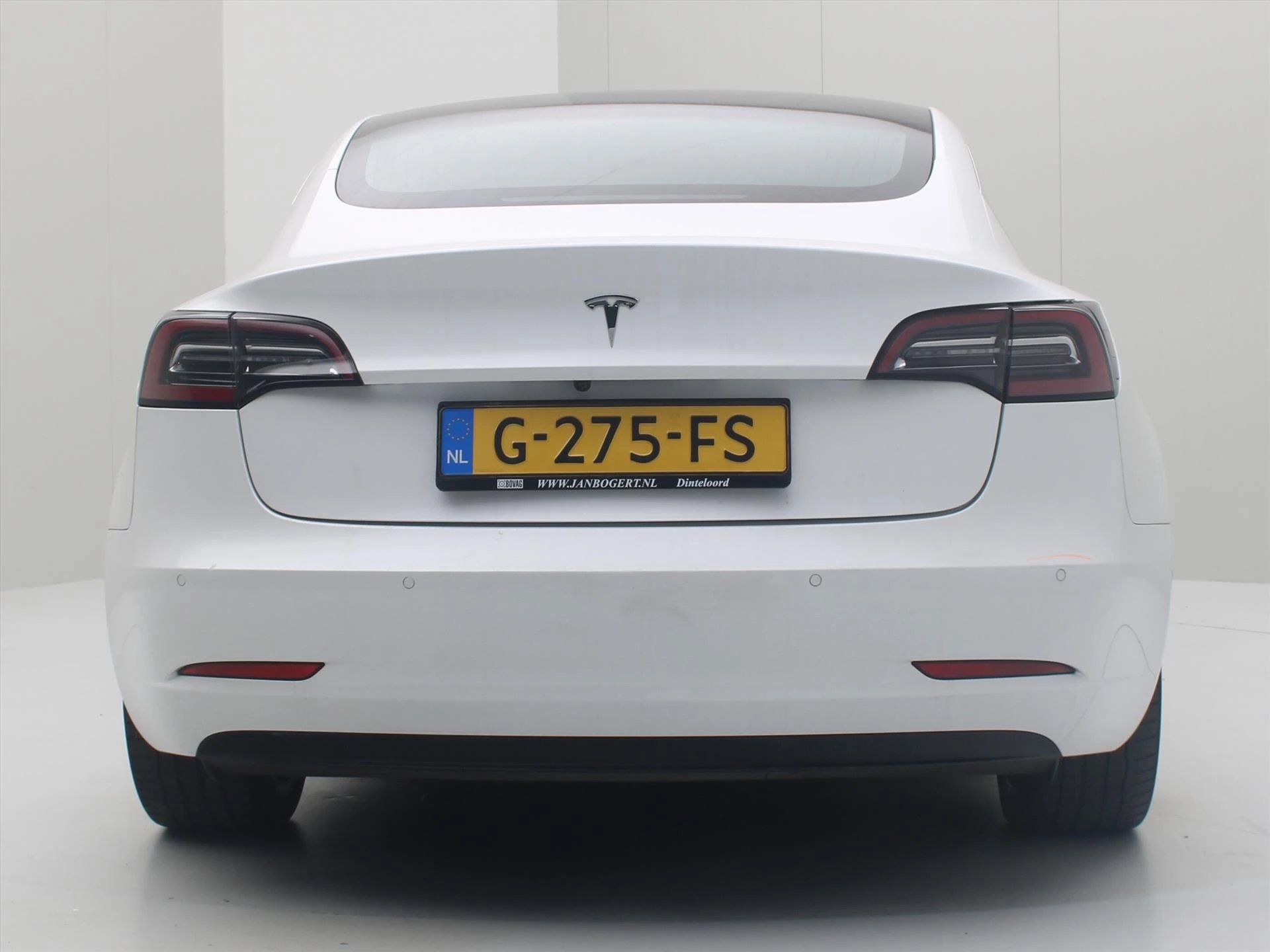 Hoofdafbeelding Tesla Model 3