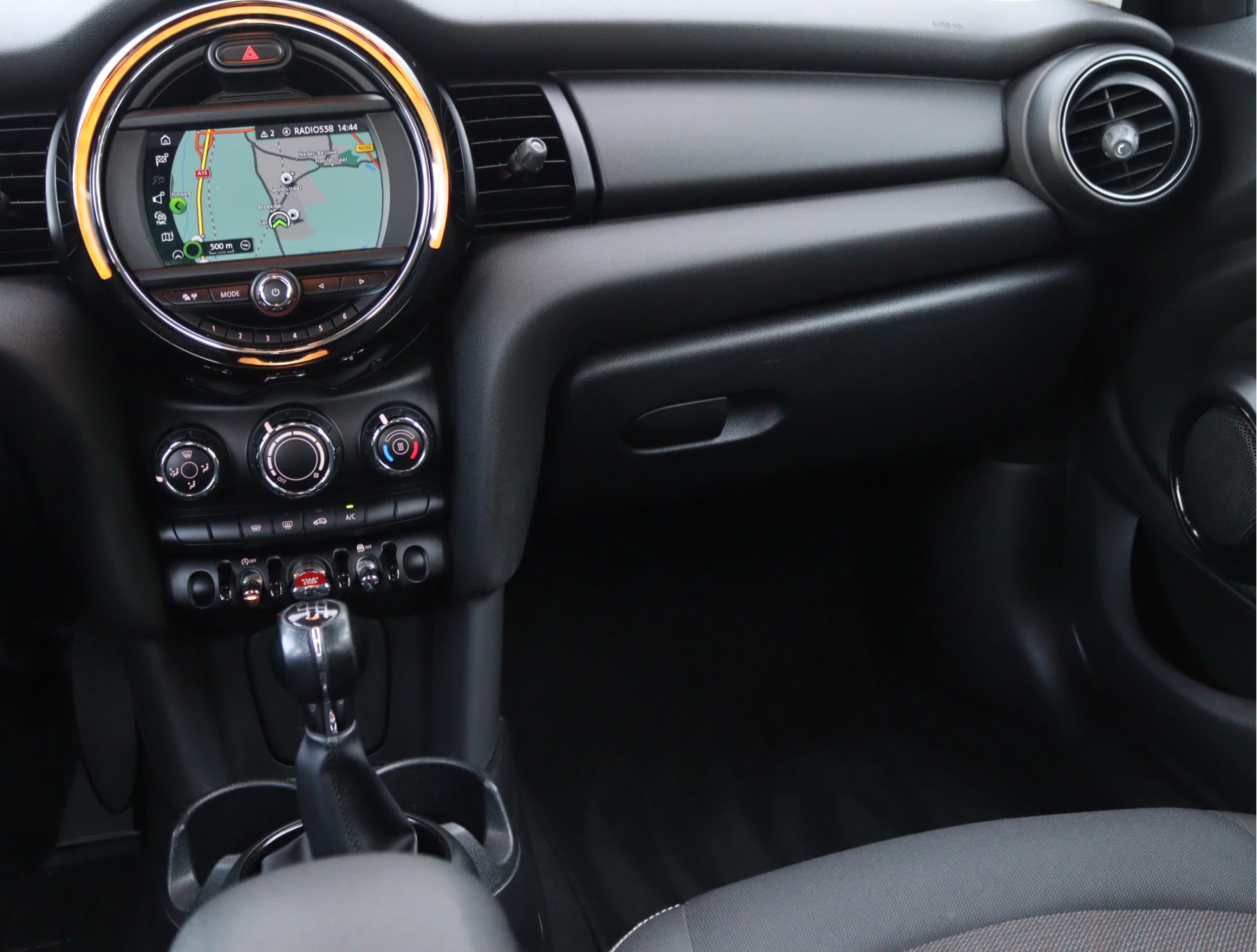 Hoofdafbeelding MINI One