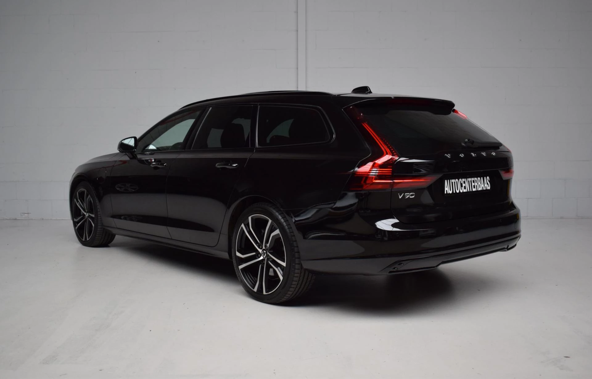 Hoofdafbeelding Volvo V90