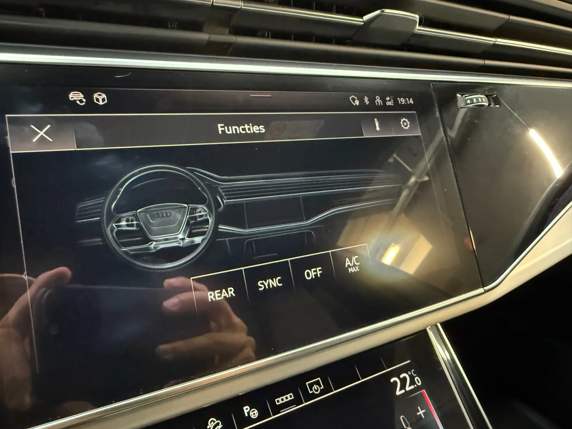 Hoofdafbeelding Audi Q8